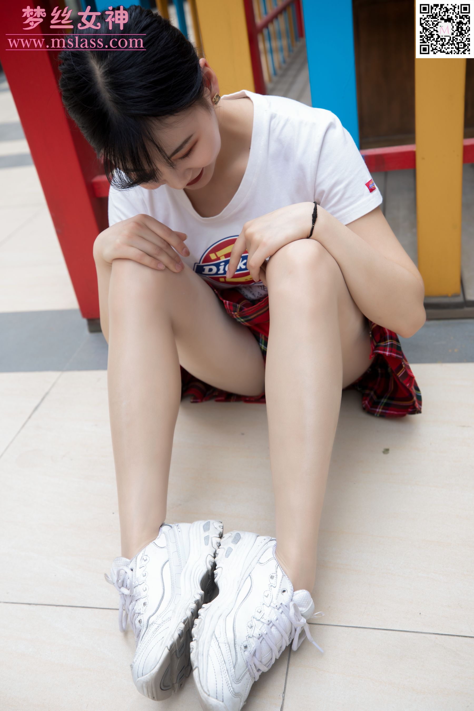 [梦丝女神MSLASS]  可岚 小白鞋的搭配