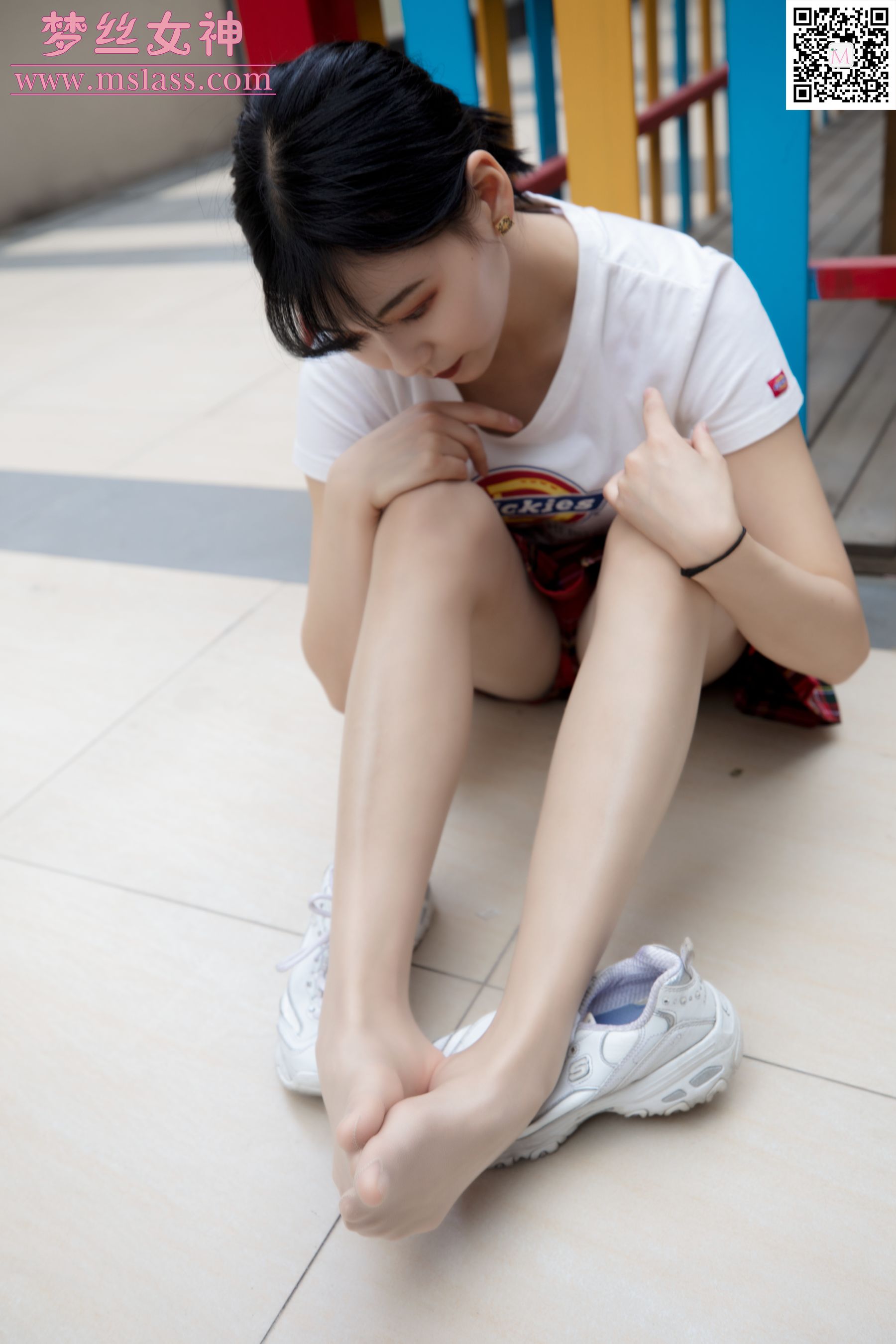 [梦丝女神MSLASS]  可岚 小白鞋的搭配
