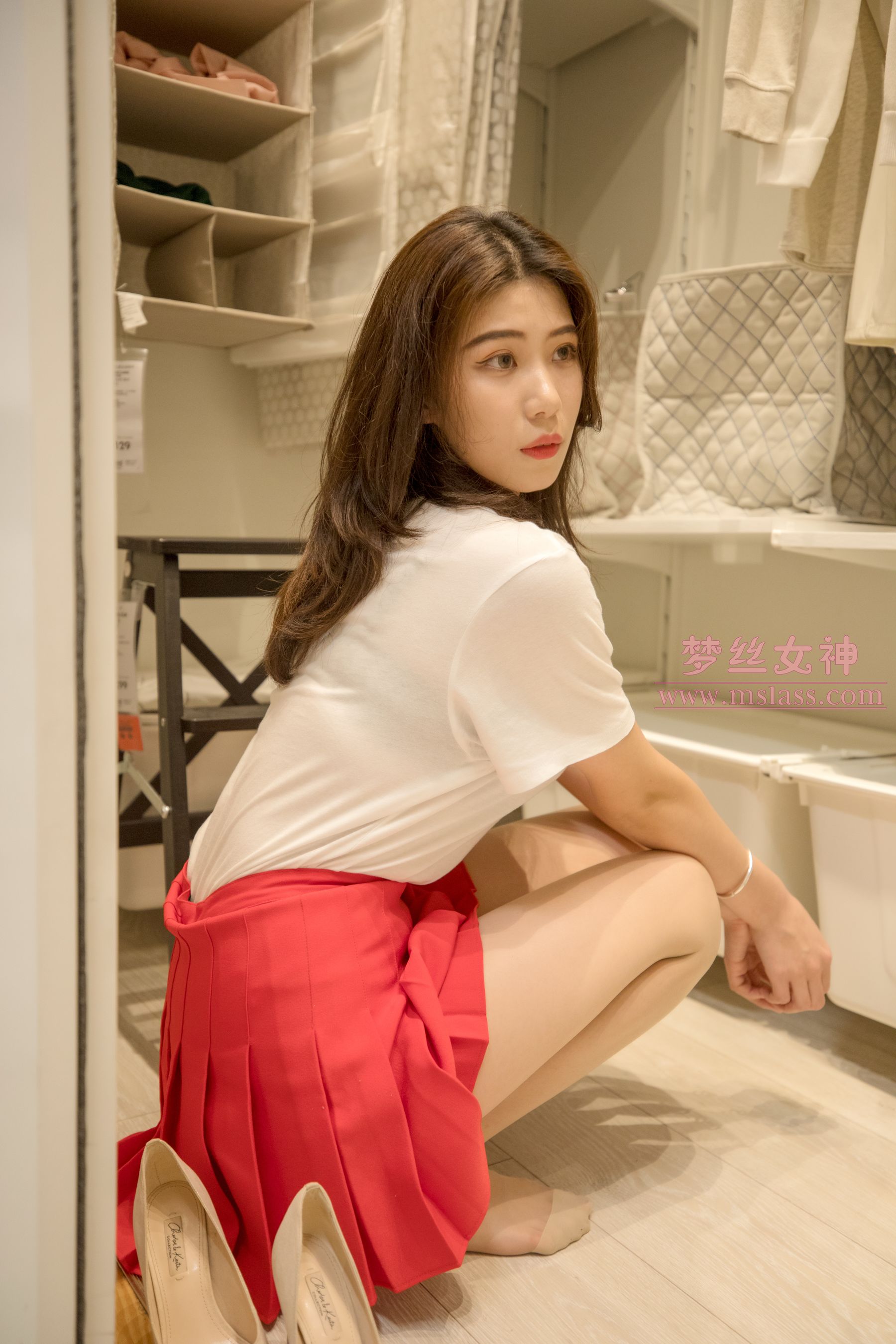 [梦丝女神MSLASS]  媛媛 商场的试衣间