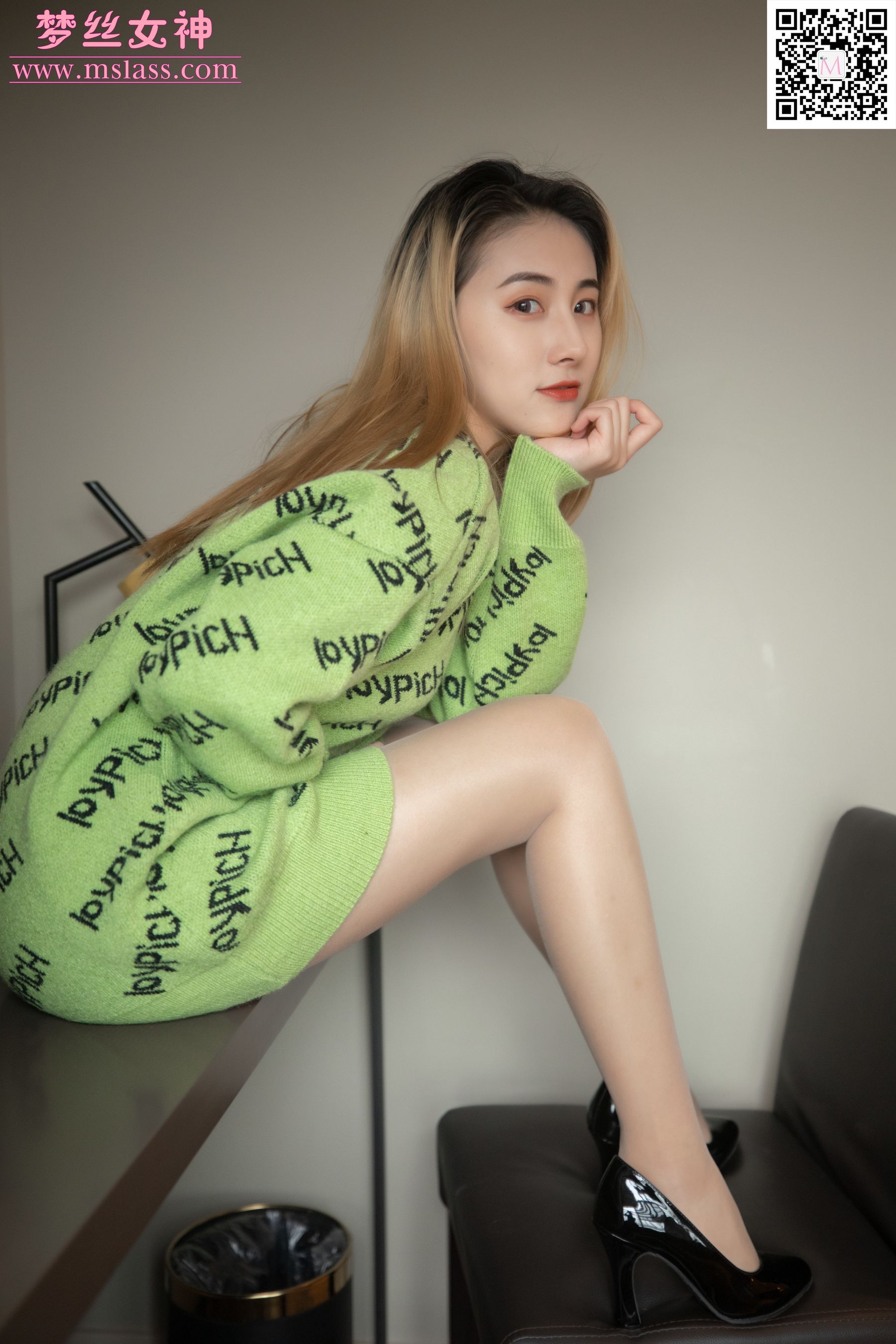 [梦丝女神MSLASS]  小允儿 喜欢绿绿的衣服
