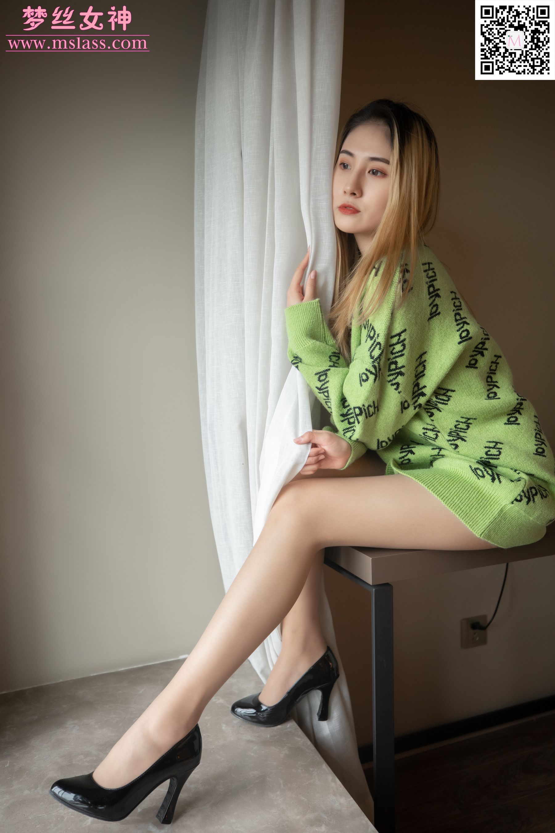 [梦丝女神MSLASS]  小允儿 喜欢绿绿的衣服