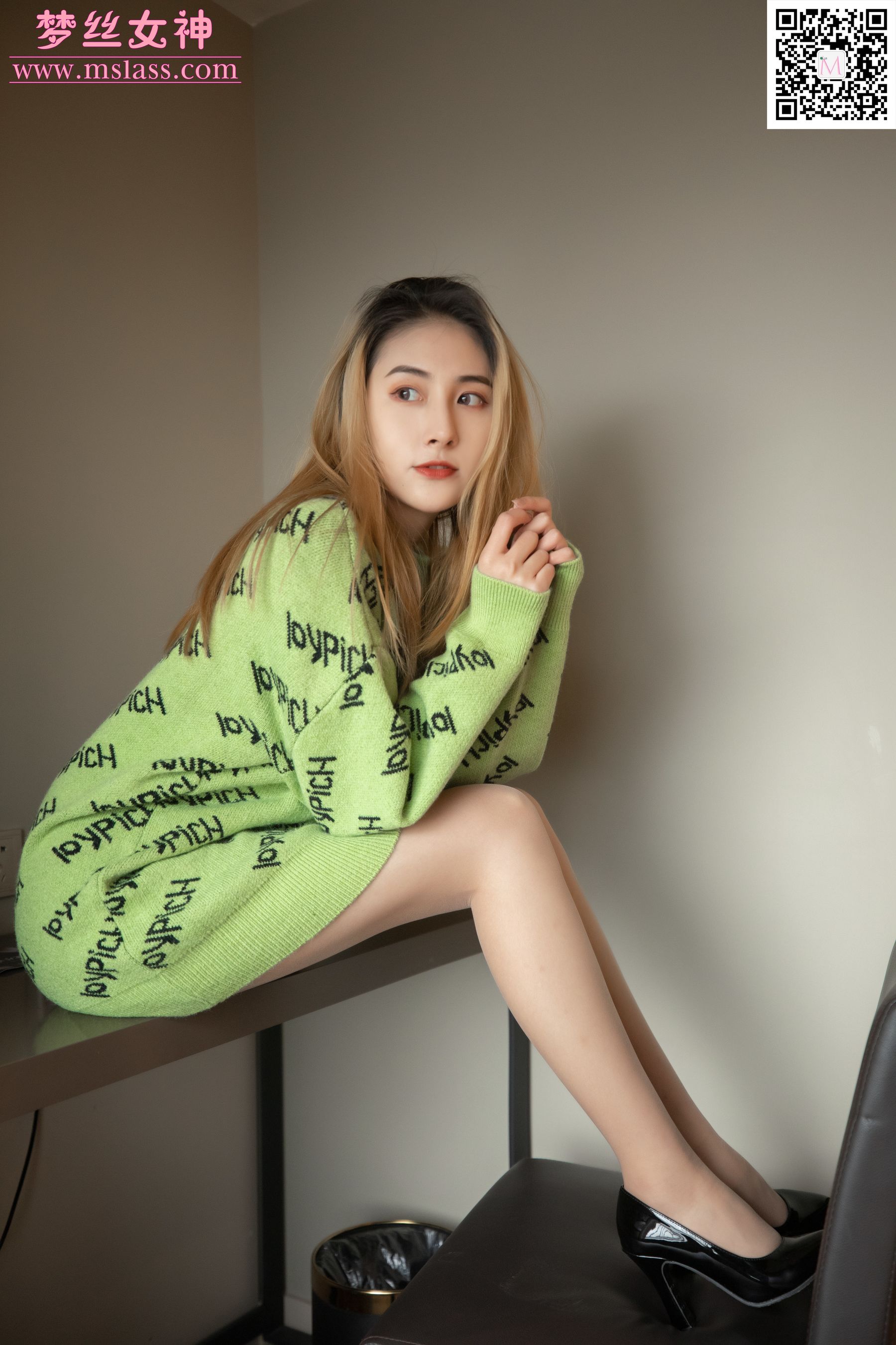 [梦丝女神MSLASS]  小允儿 喜欢绿绿的衣服