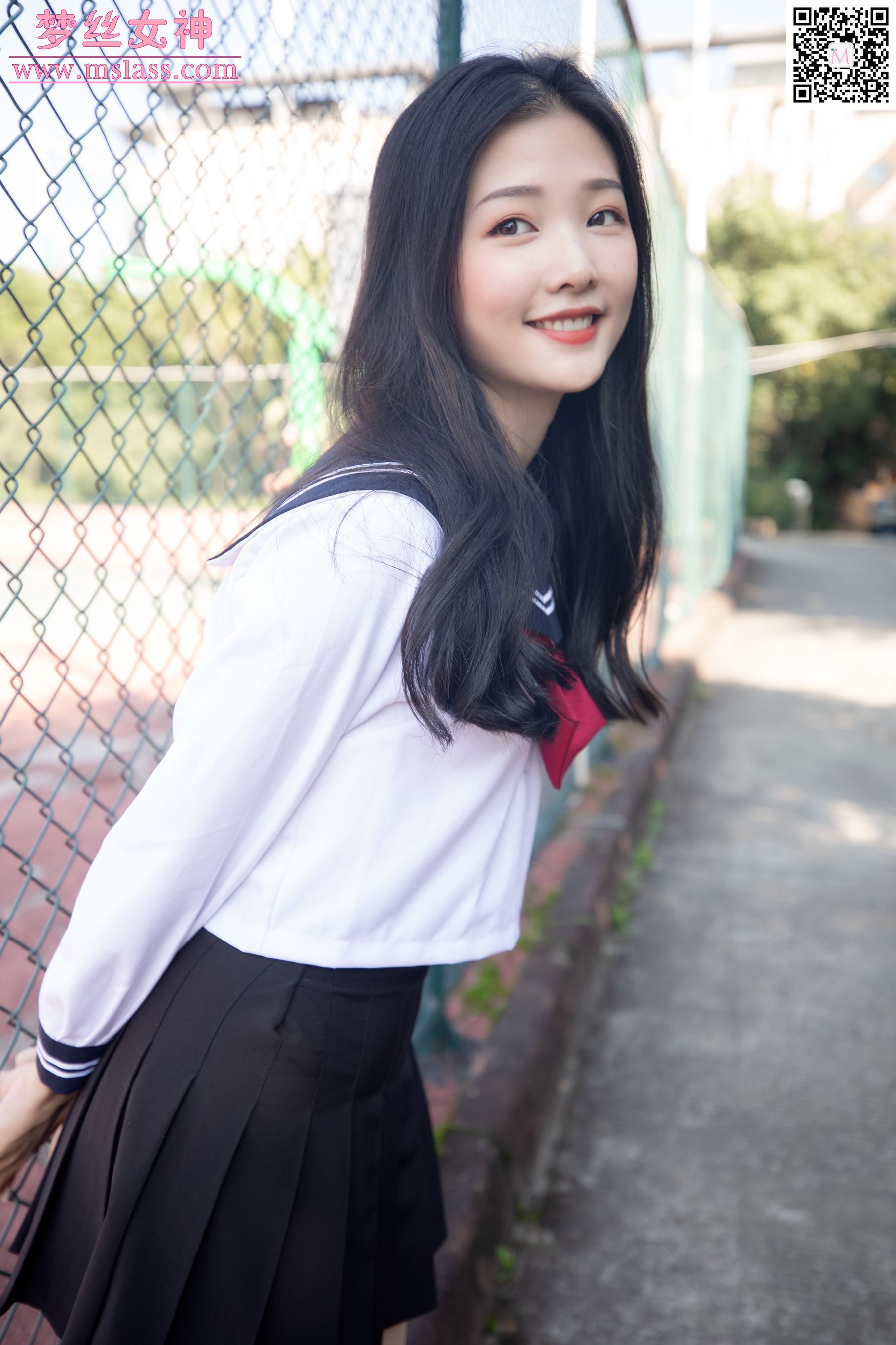 [梦丝女神MSLASS]  张芷馨 爱笑的少女