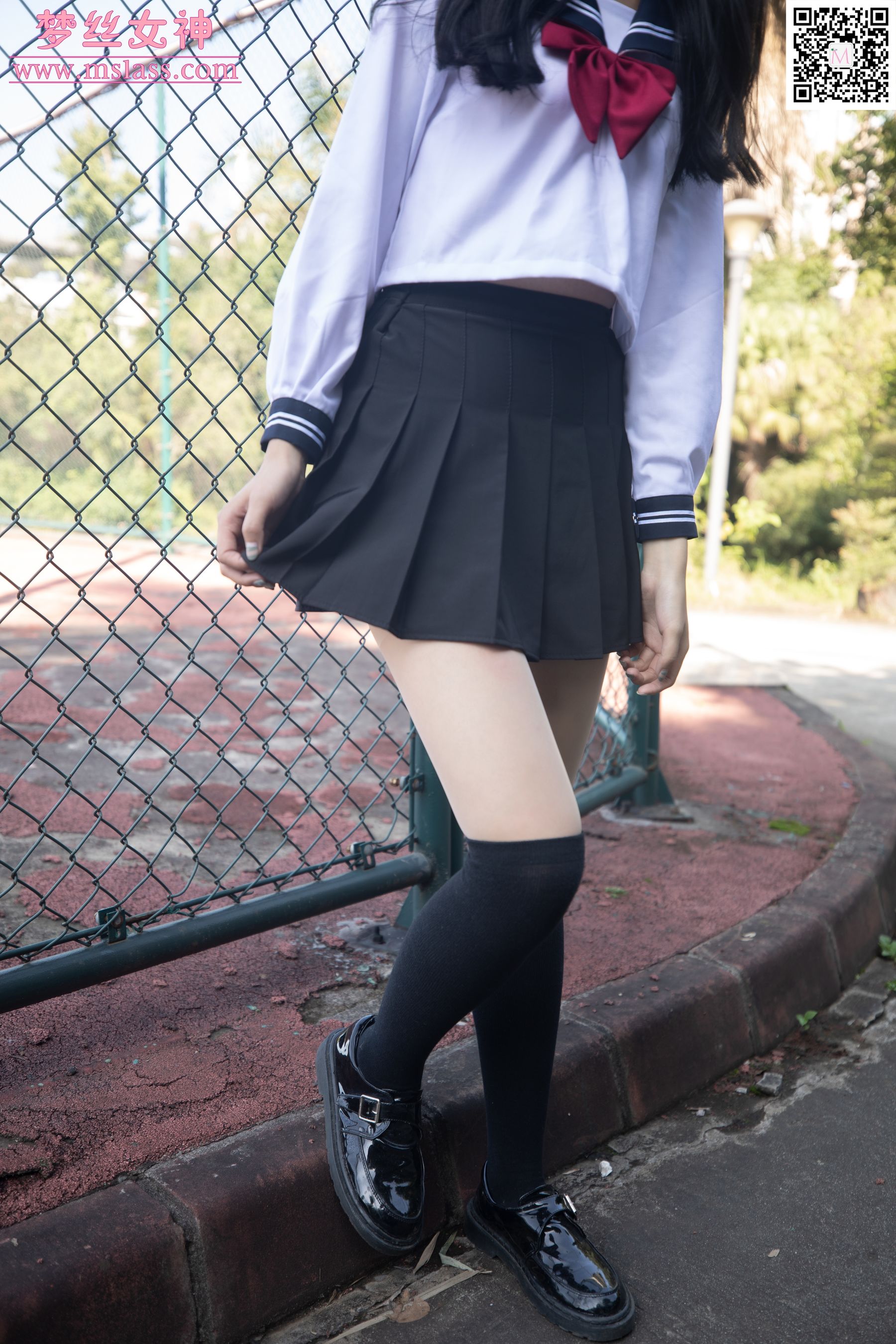 [梦丝女神MSLASS]  张芷馨 爱笑的少女