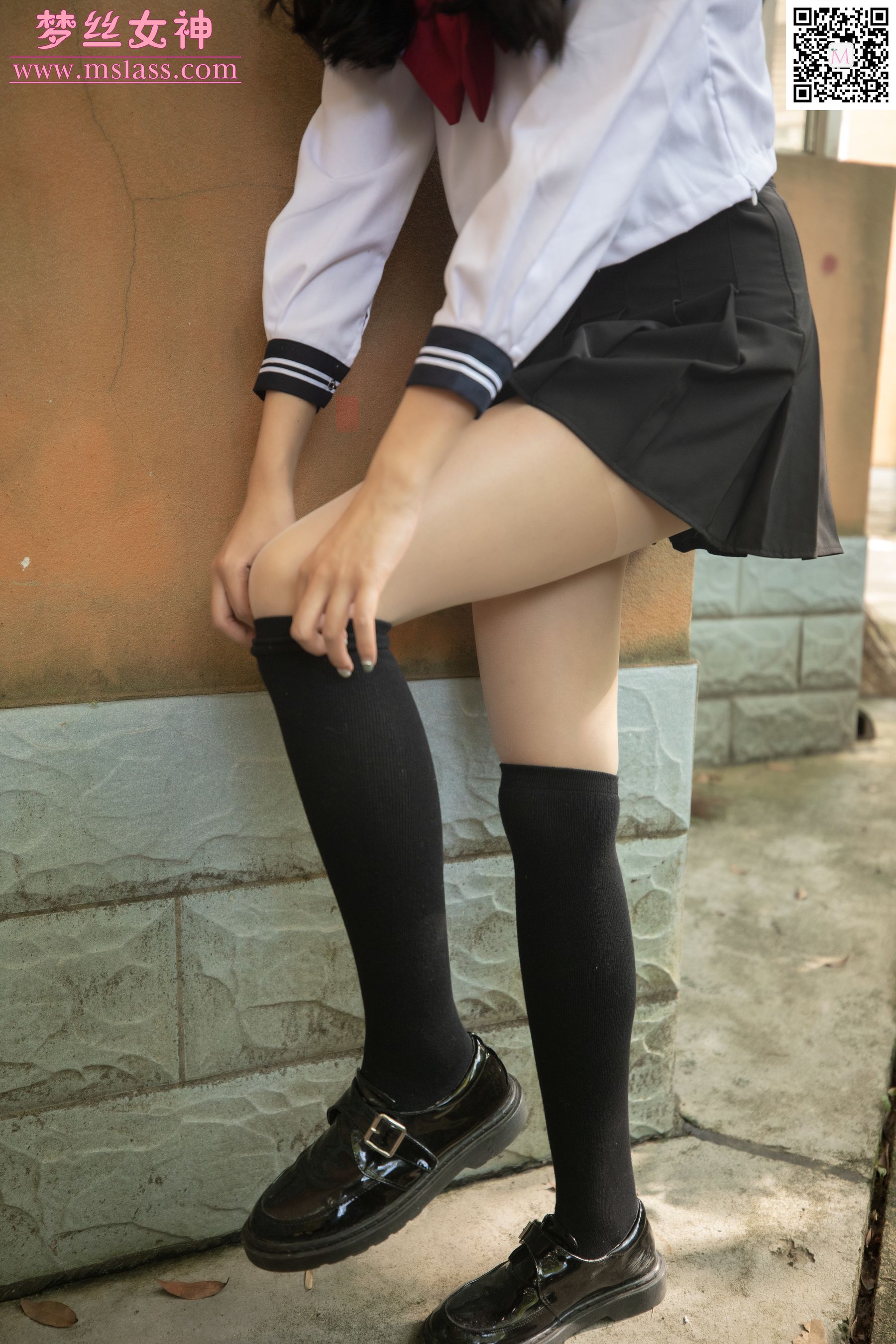 [梦丝女神MSLASS]  张芷馨 爱笑的少女