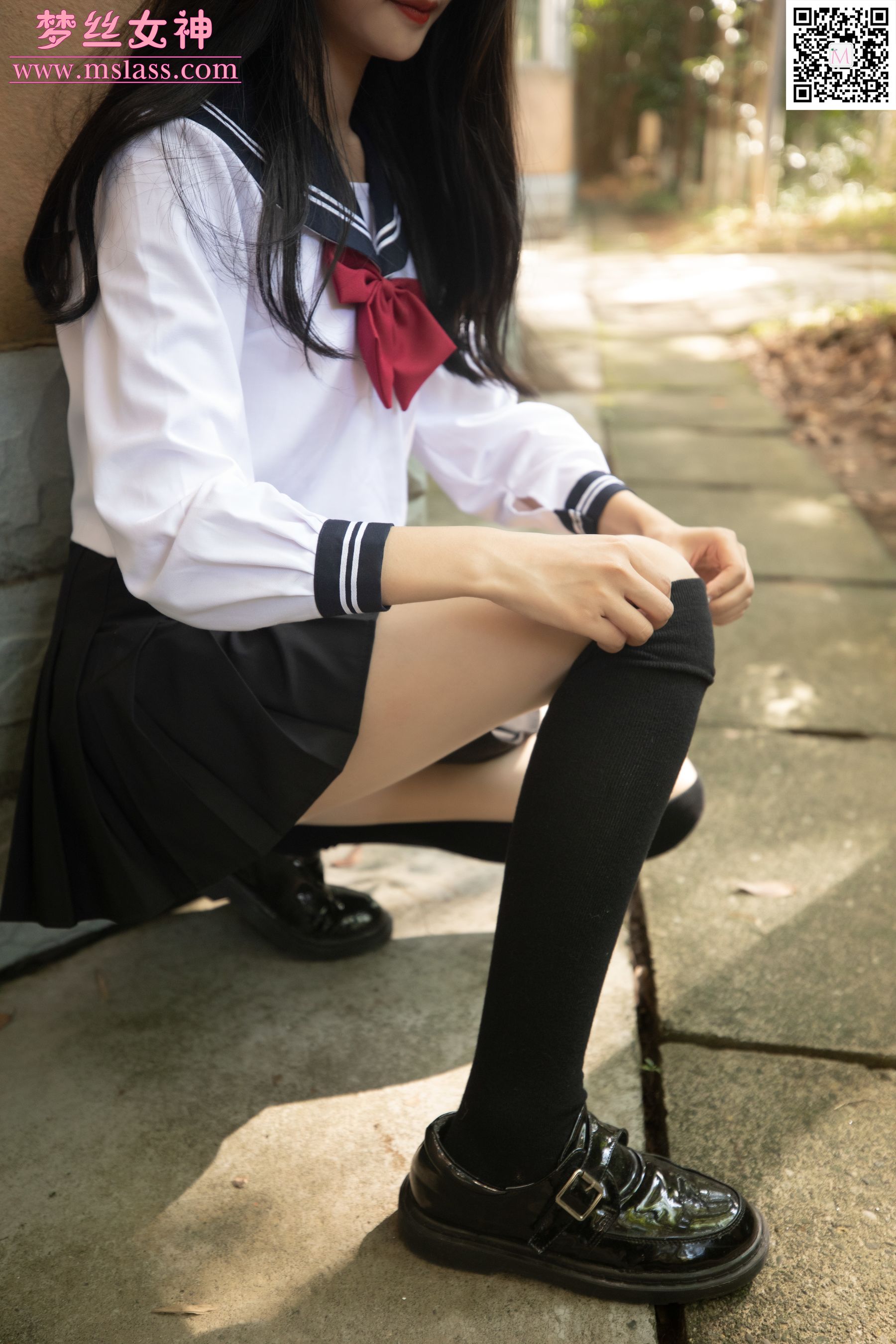[梦丝女神MSLASS]  张芷馨 爱笑的少女