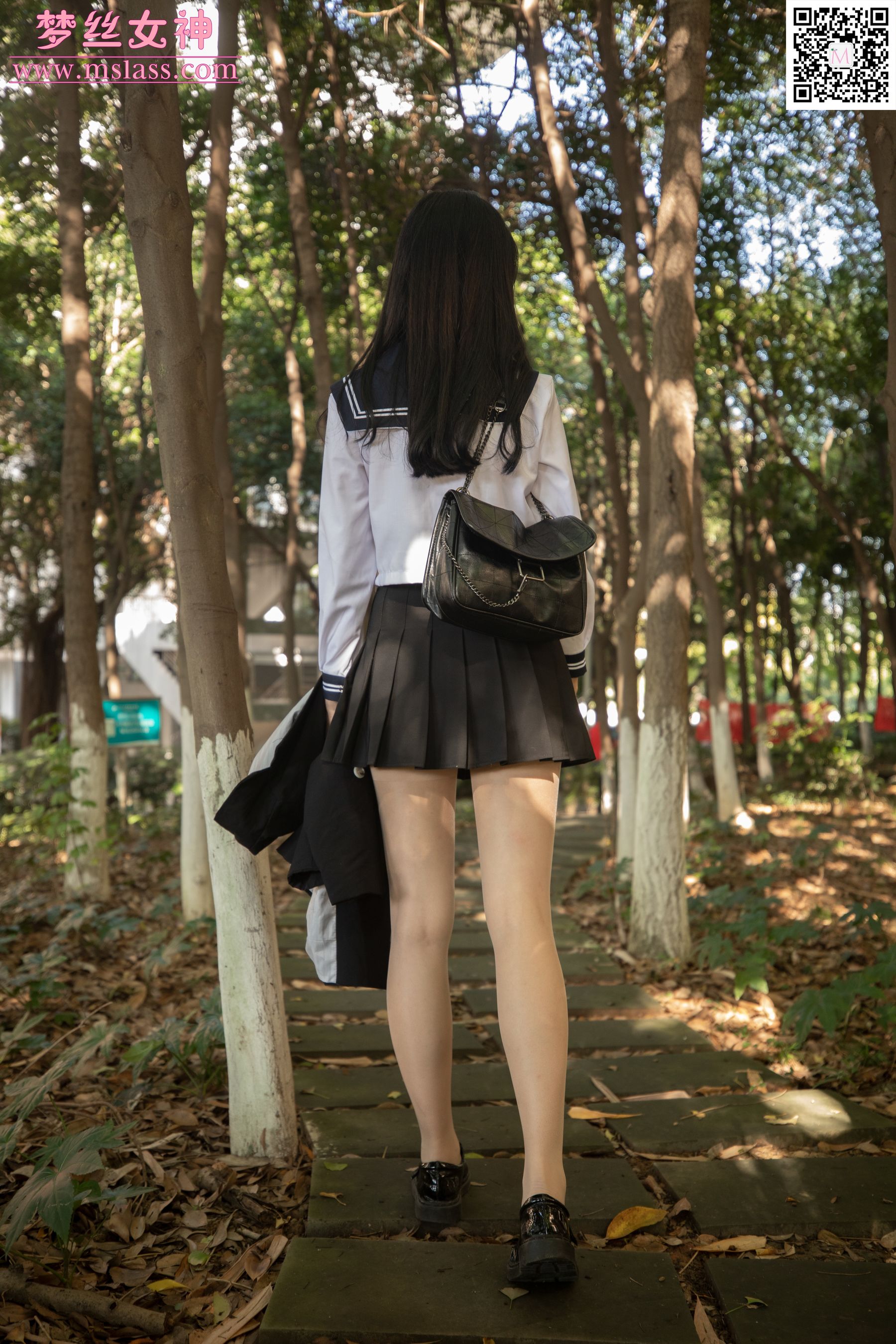 [梦丝女神MSLASS]  张芷馨 爱笑的少女