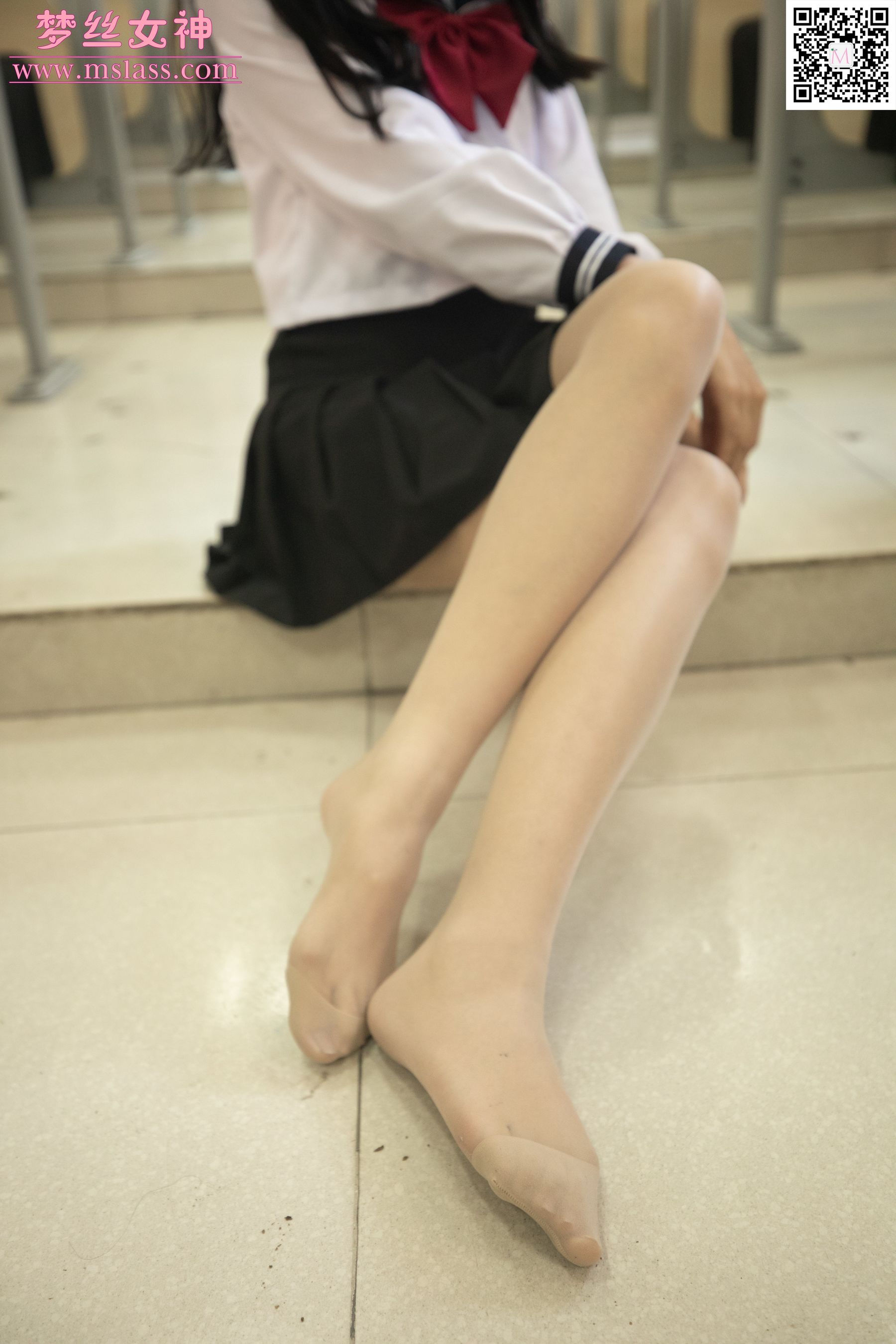 [梦丝女神MSLASS]  张芷馨 爱笑的少女