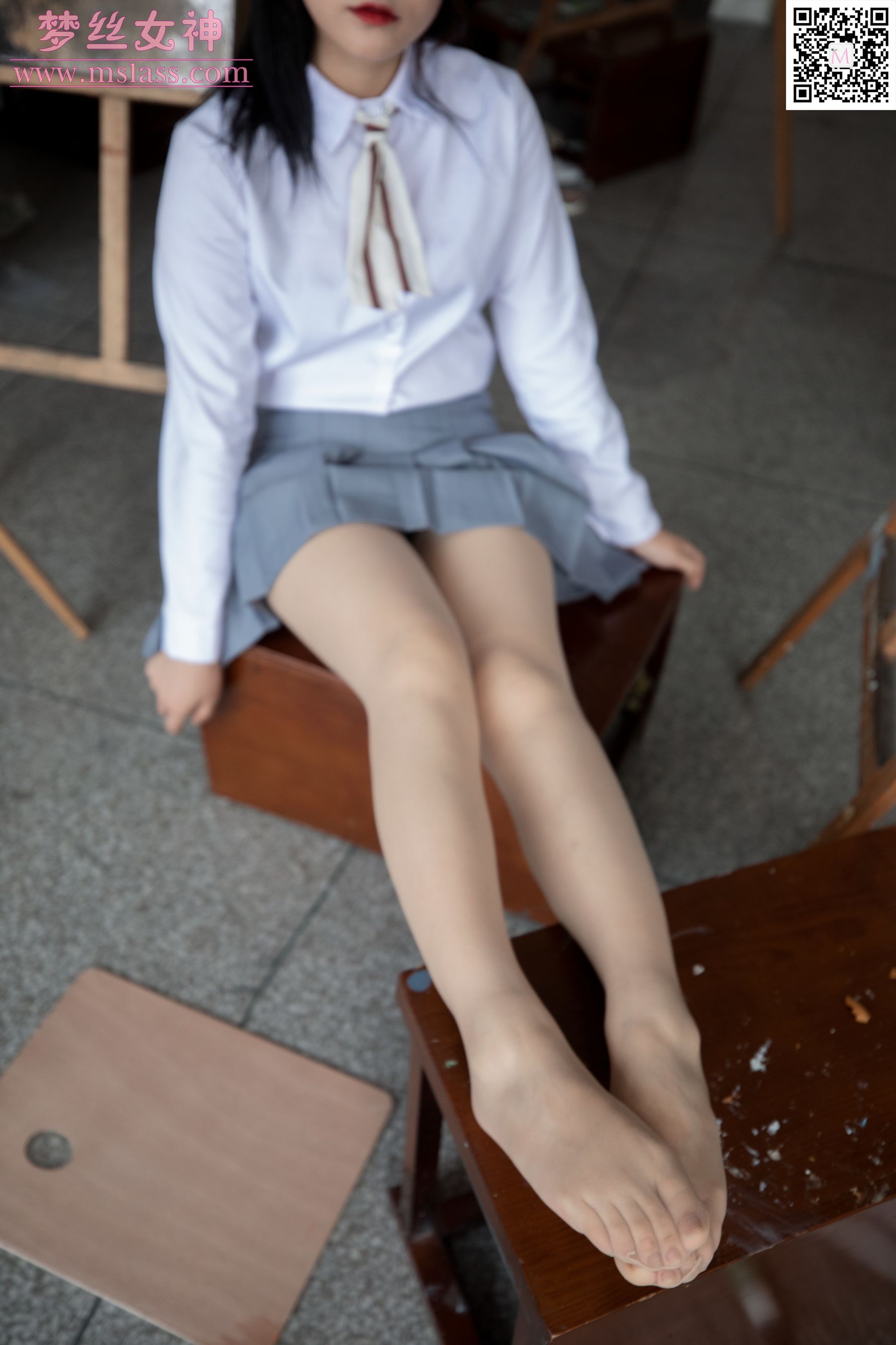 [梦丝女神MSLASS]  恬恬 画室乖乖女