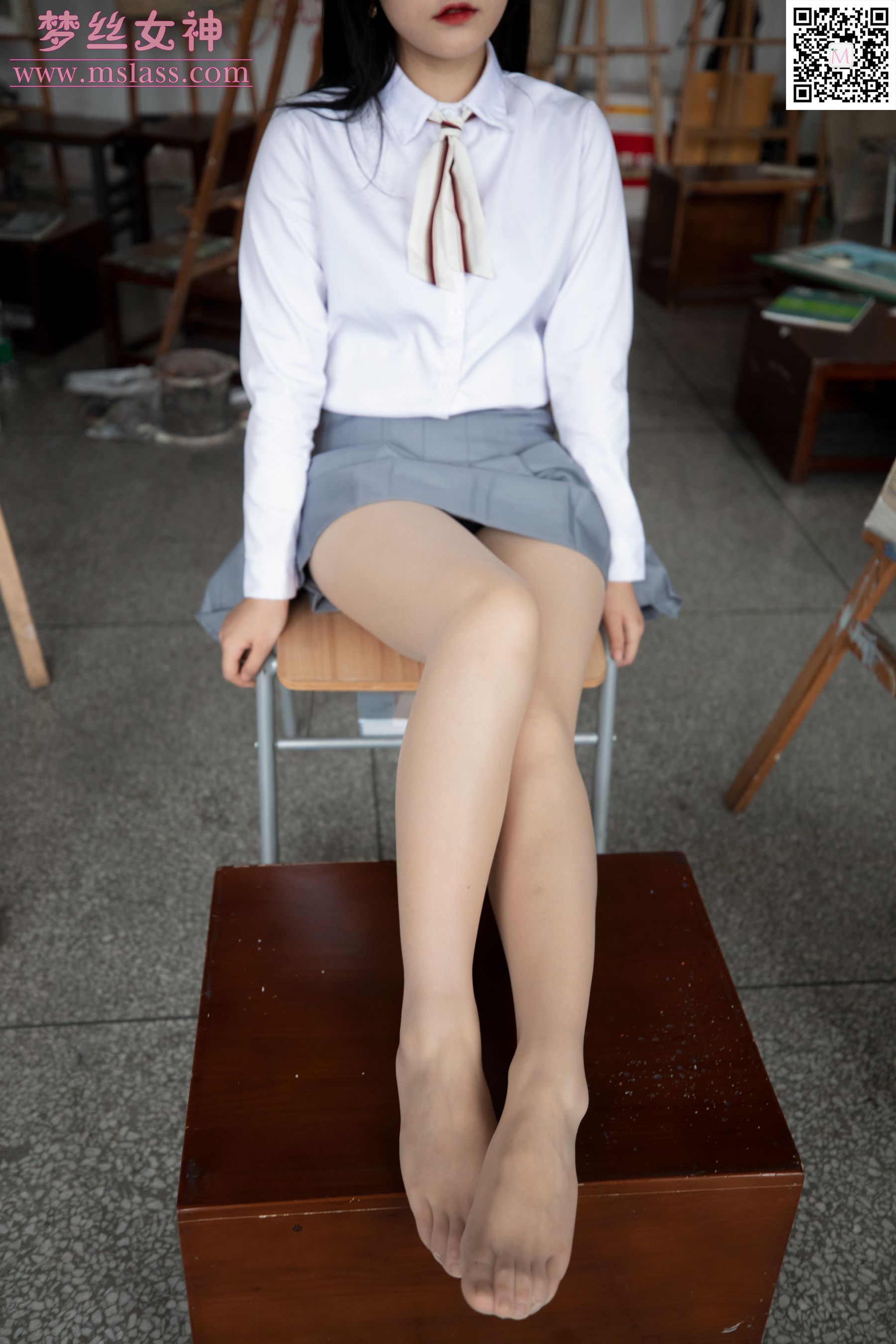 [梦丝女神MSLASS]  恬恬 画室乖乖女