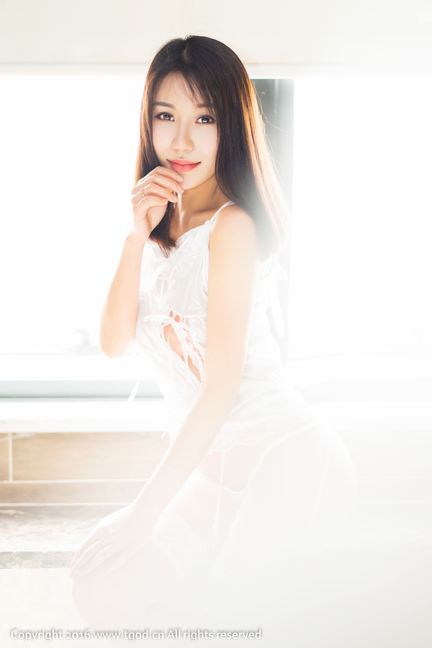 宋梓诺Bee《制服诱惑女人香》 [推女神TGOD]