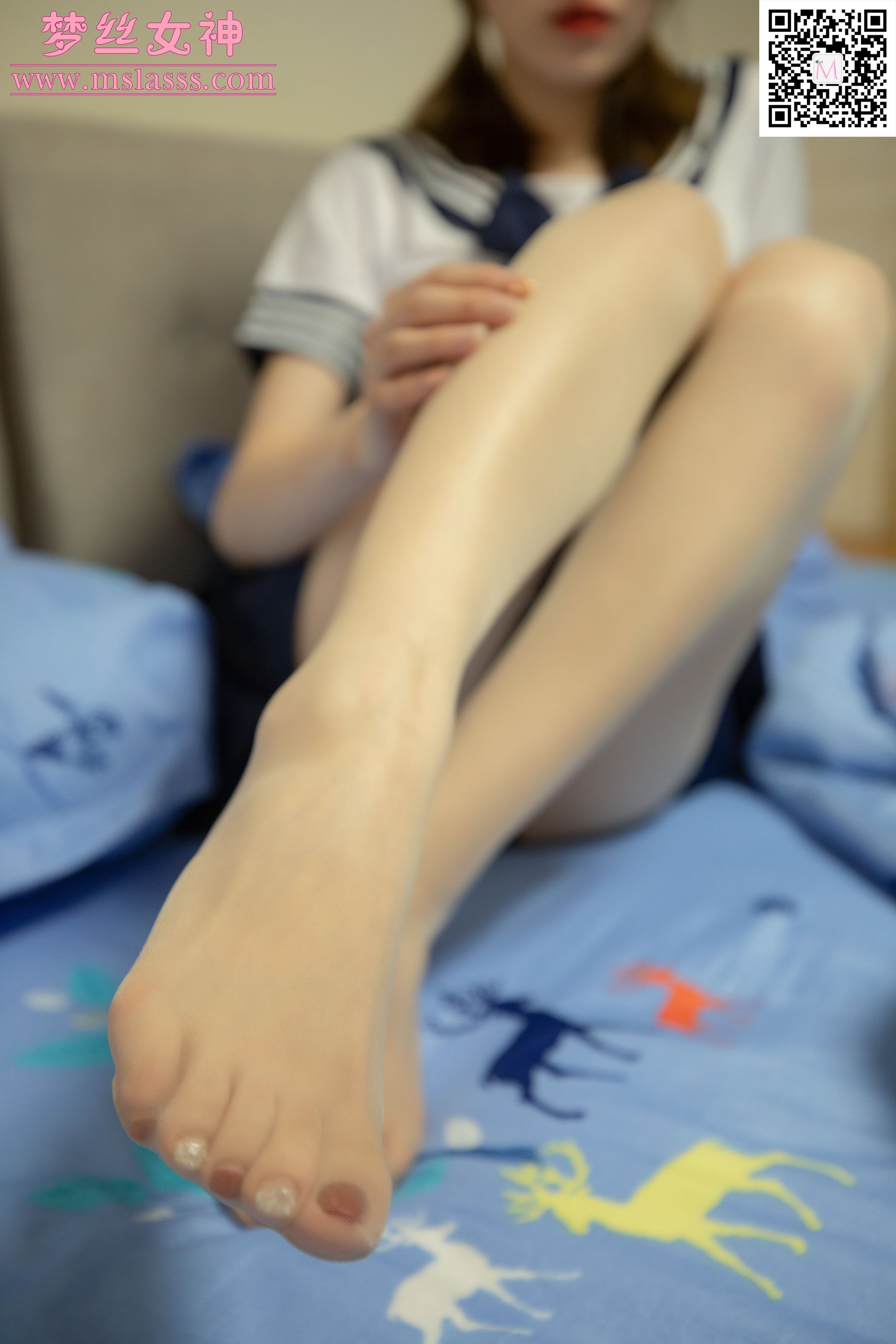[梦丝女神MSLASS]  晓晓 起床的少女