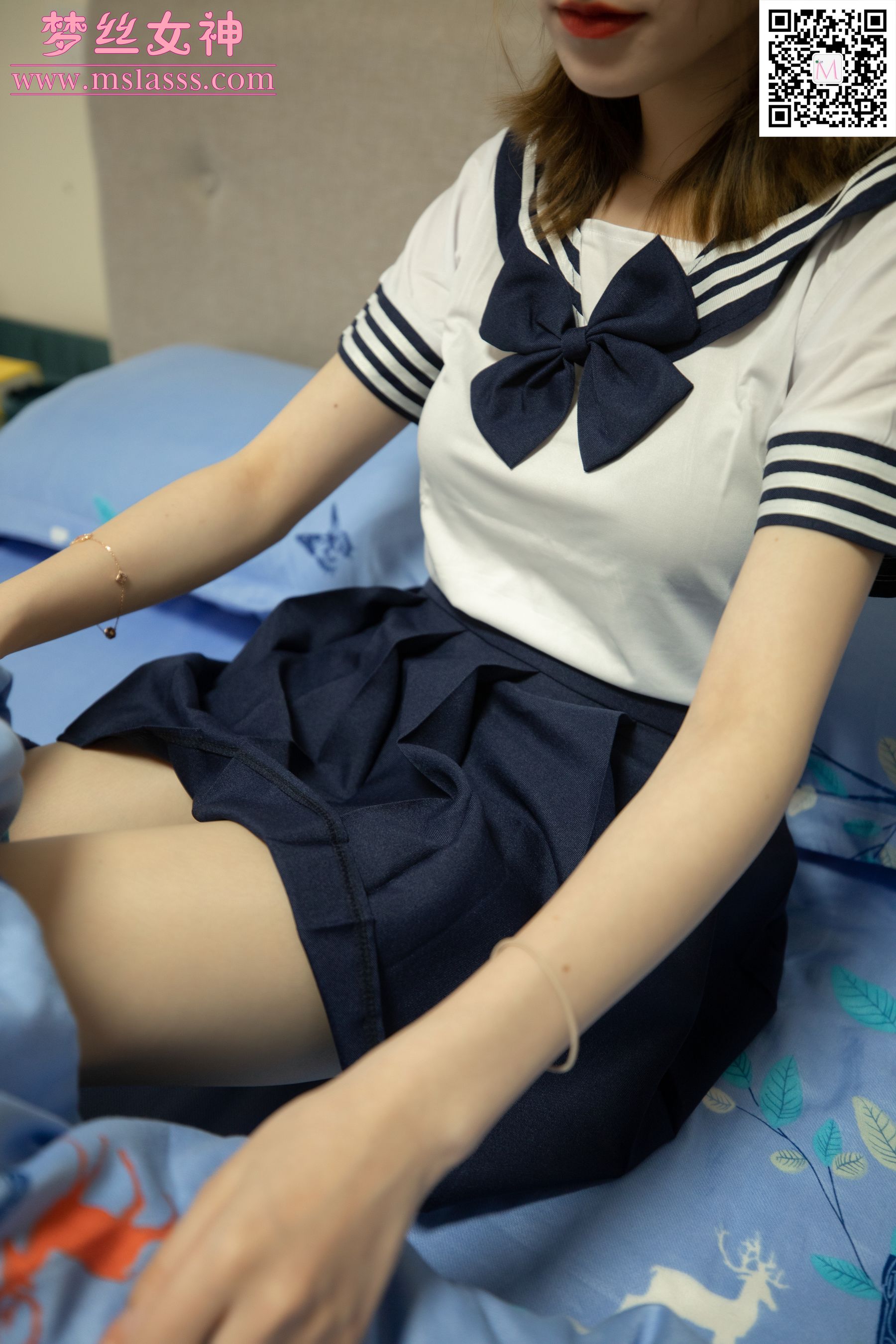 [梦丝女神MSLASS]  晓晓 起床的少女