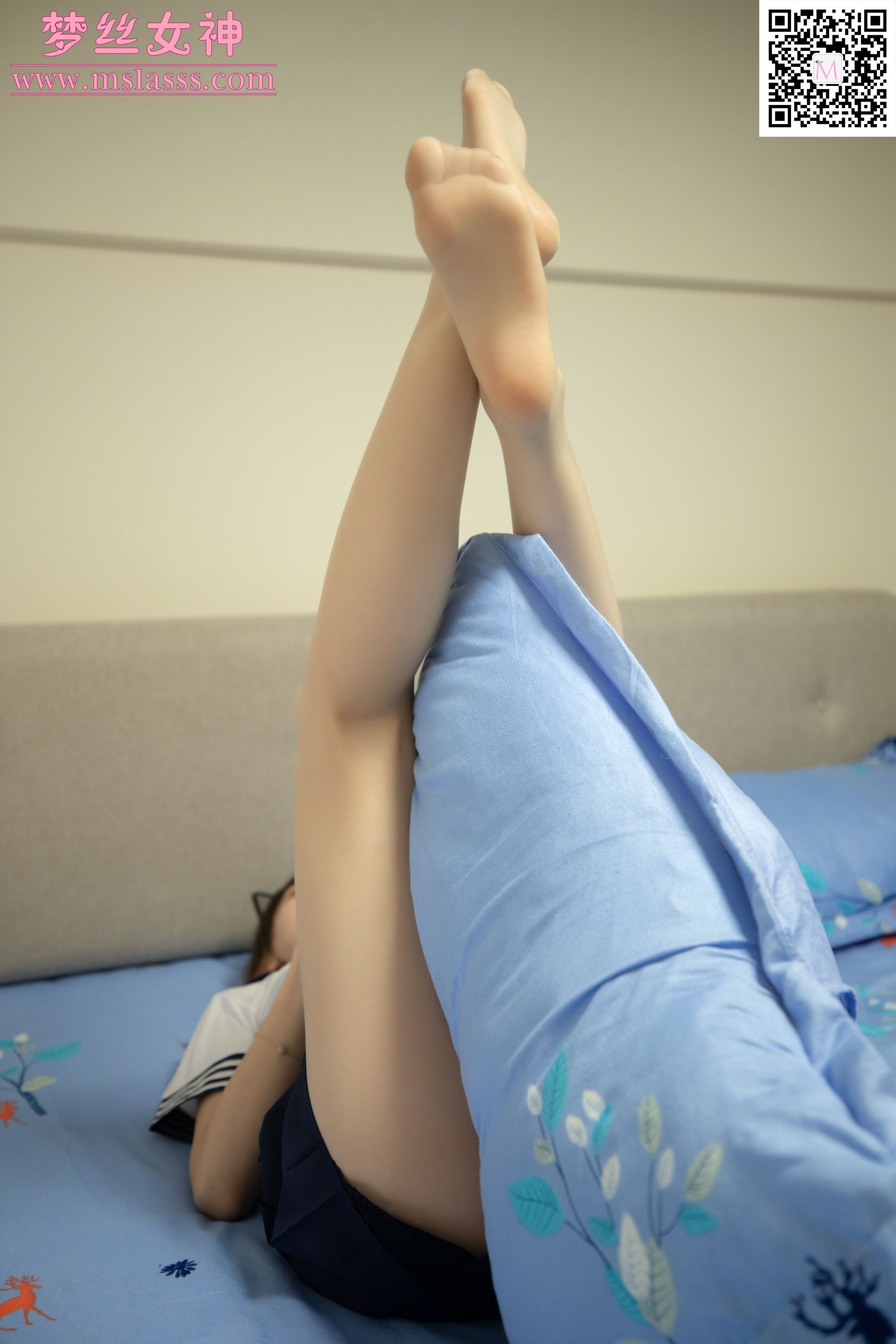 [梦丝女神MSLASS]  晓晓 起床的少女