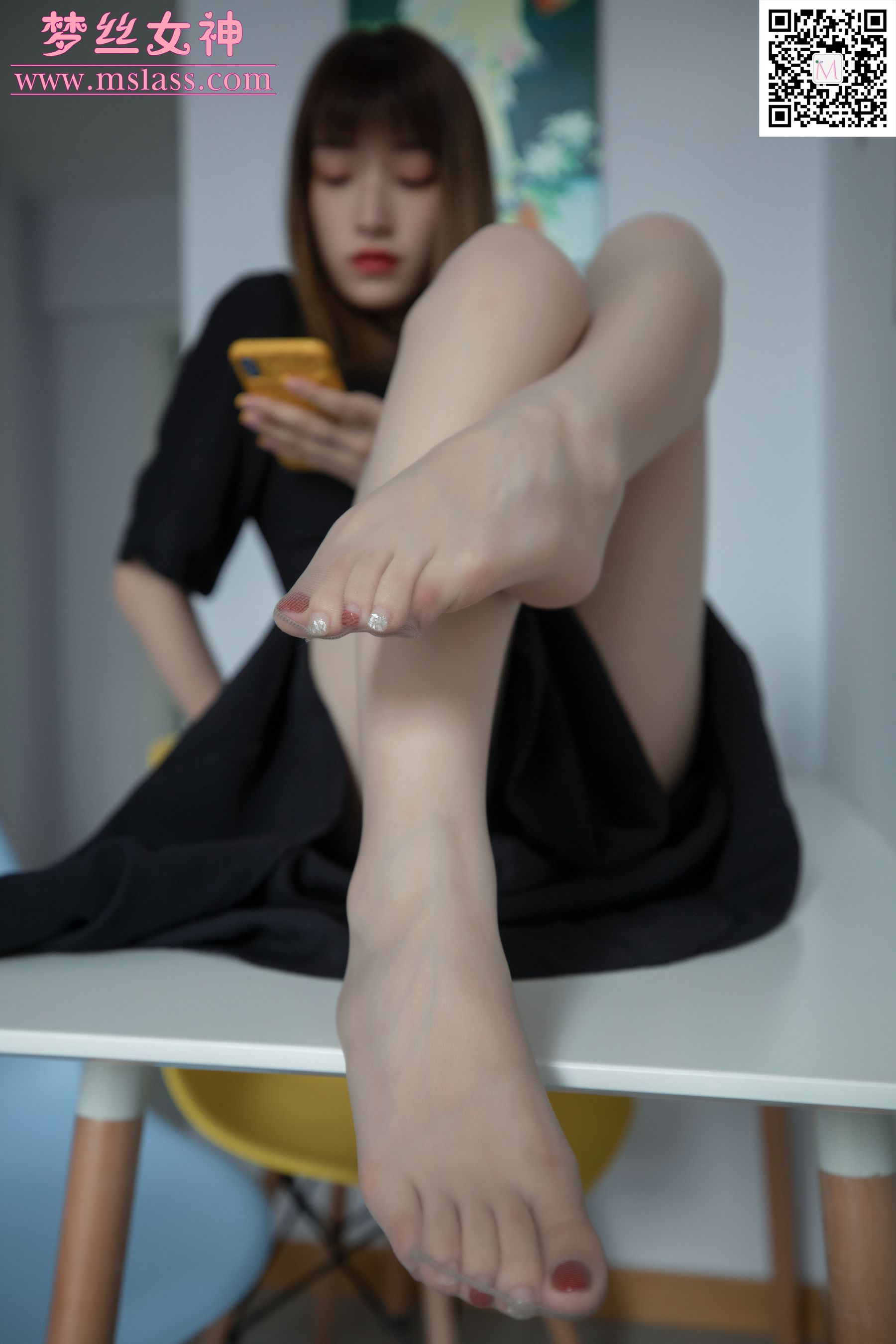 [梦丝女神MSLASS]  晓晓 黑衣少女