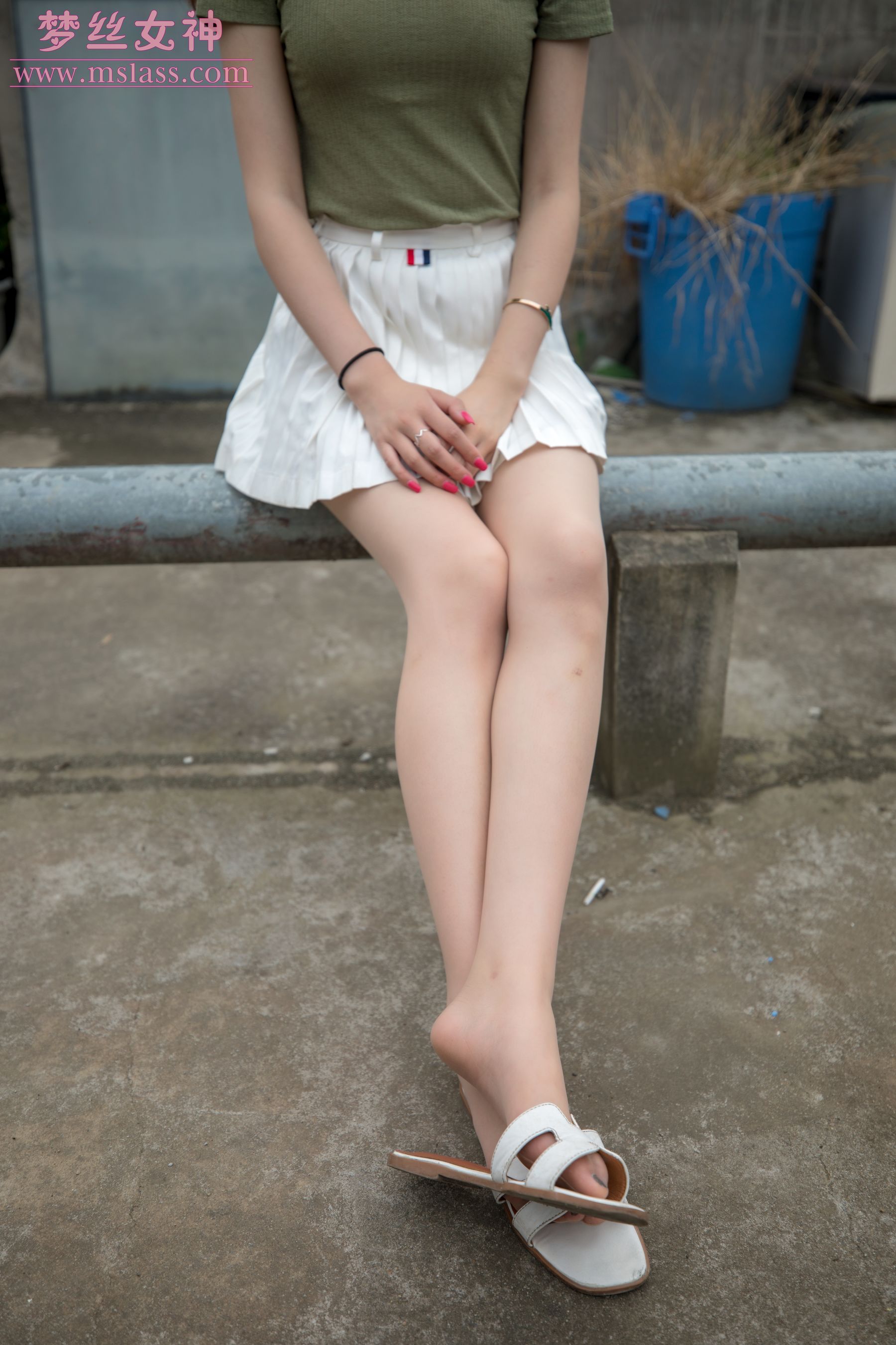 [梦丝女神MSLASS]  柳儿 侧颜太美的小姐姐