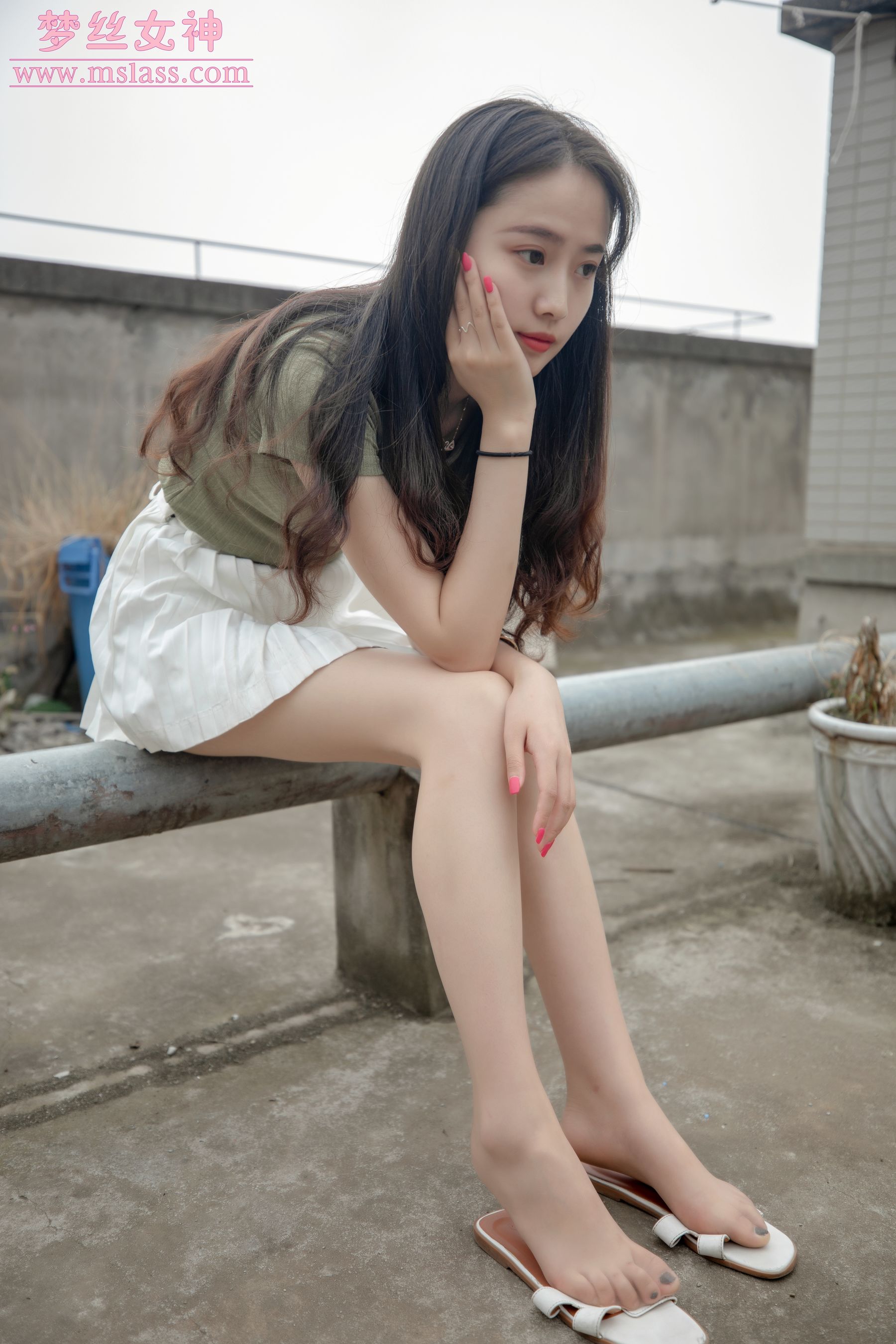 [梦丝女神MSLASS]  柳儿 侧颜太美的小姐姐