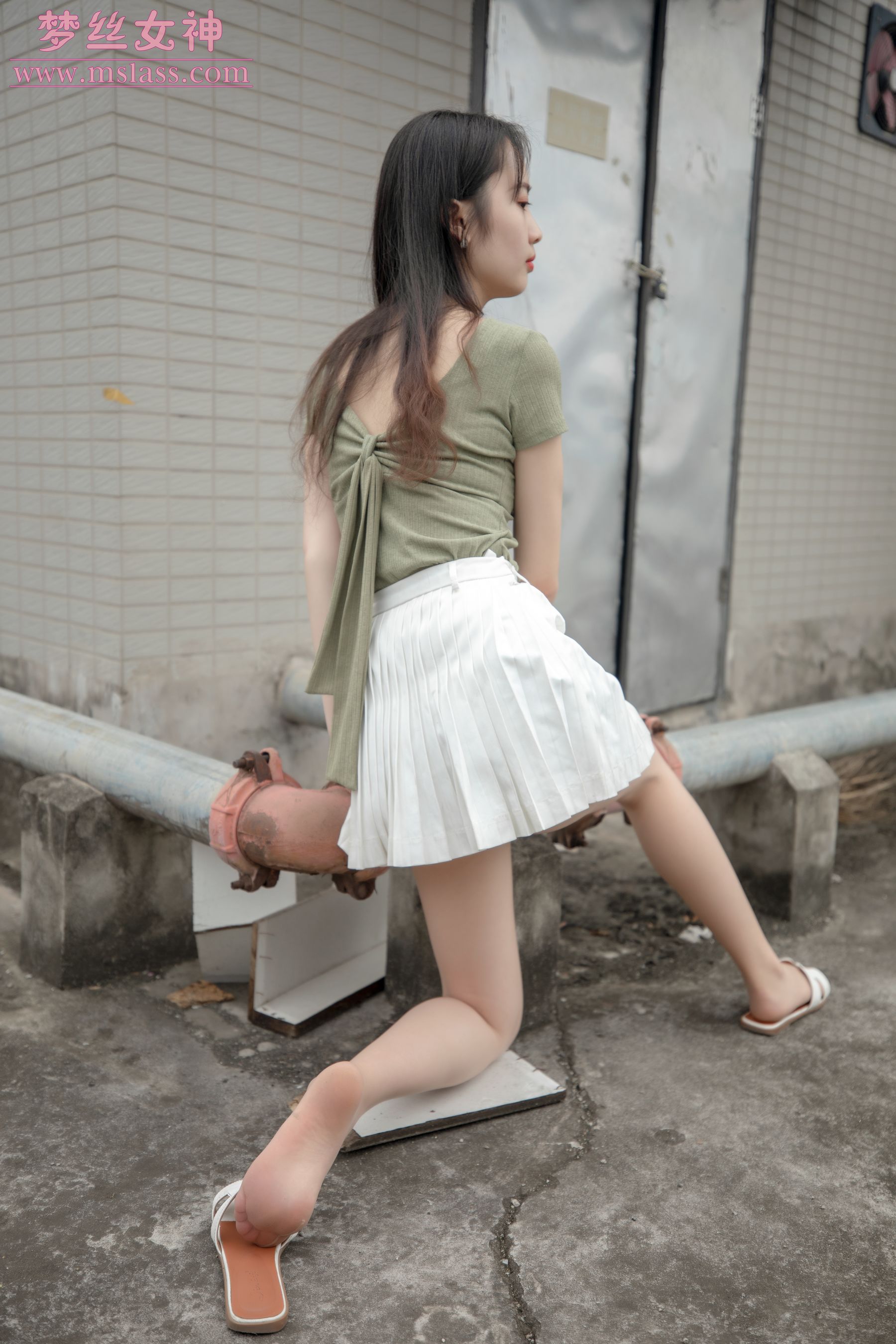 [梦丝女神MSLASS]  柳儿 侧颜太美的小姐姐