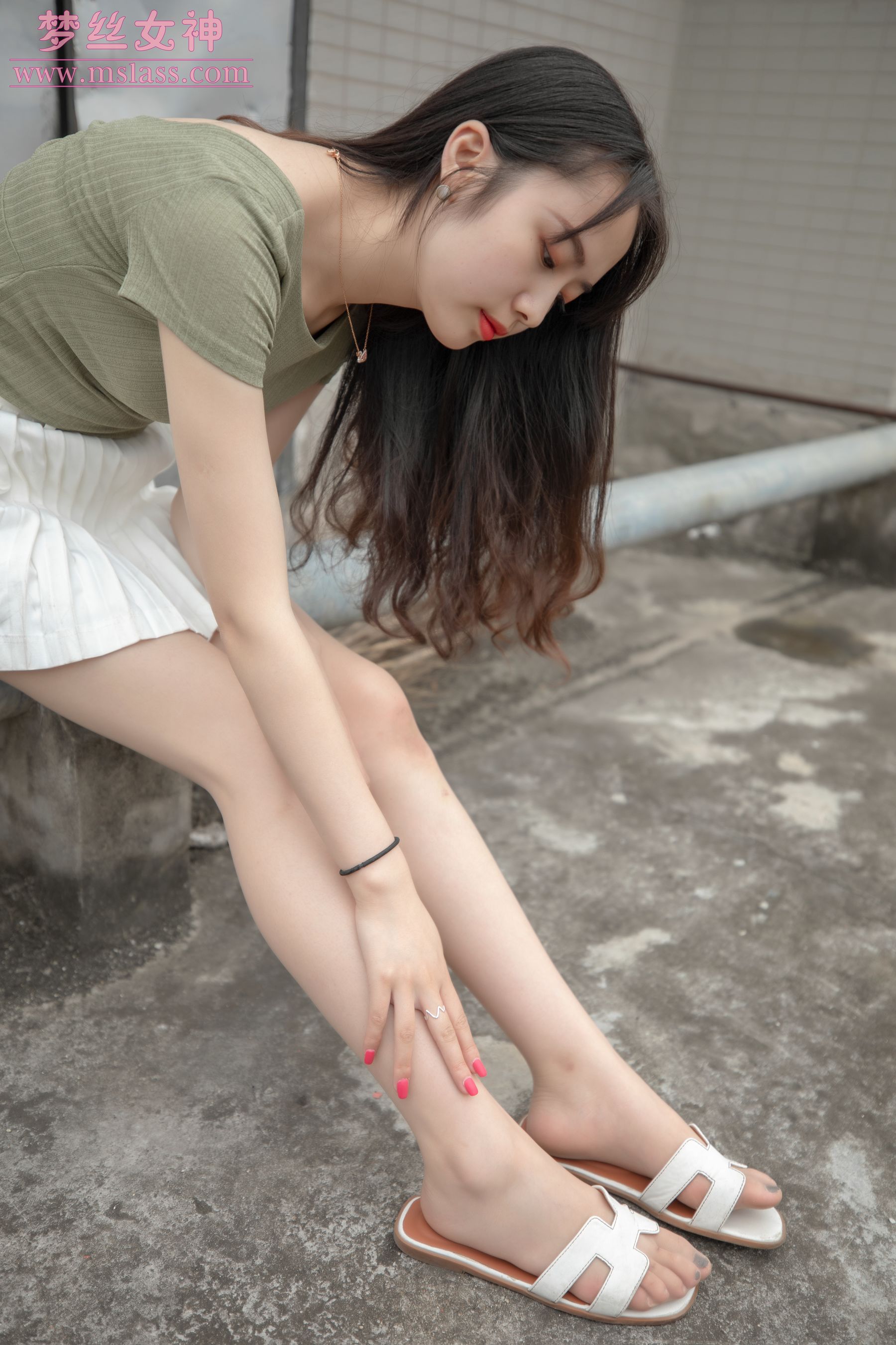[梦丝女神MSLASS]  柳儿 侧颜太美的小姐姐