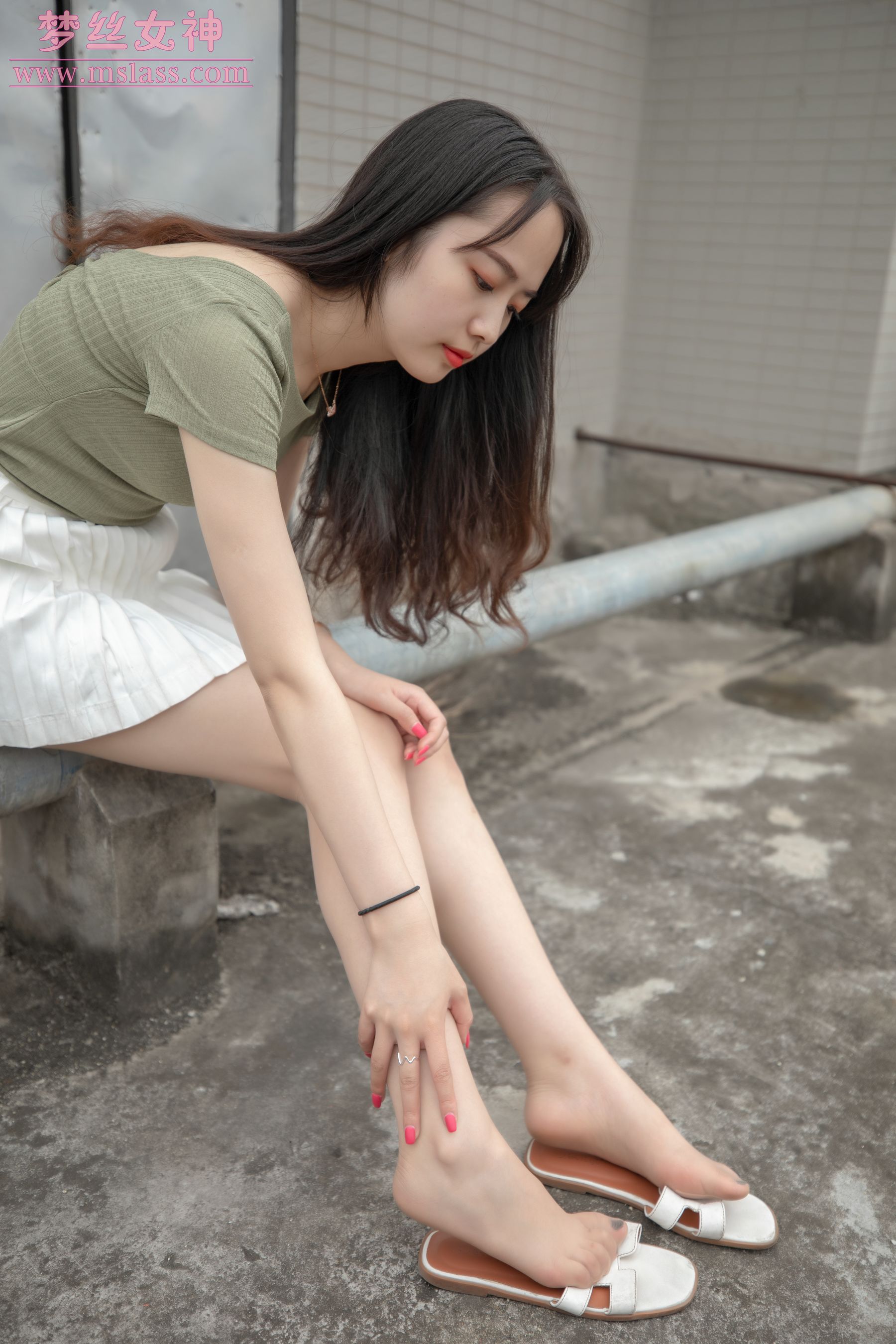 [梦丝女神MSLASS]  柳儿 侧颜太美的小姐姐