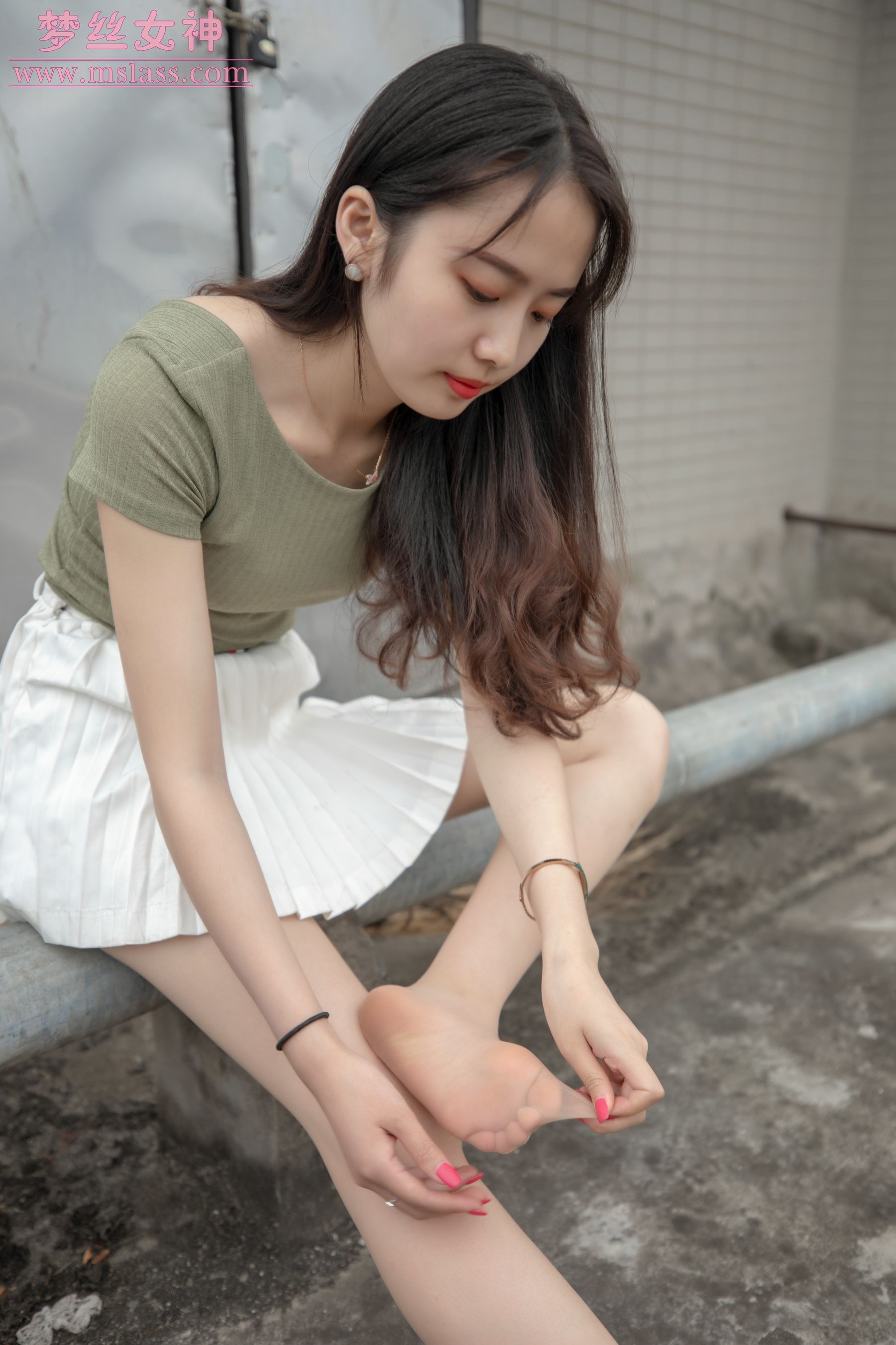 [梦丝女神MSLASS]  柳儿 侧颜太美的小姐姐