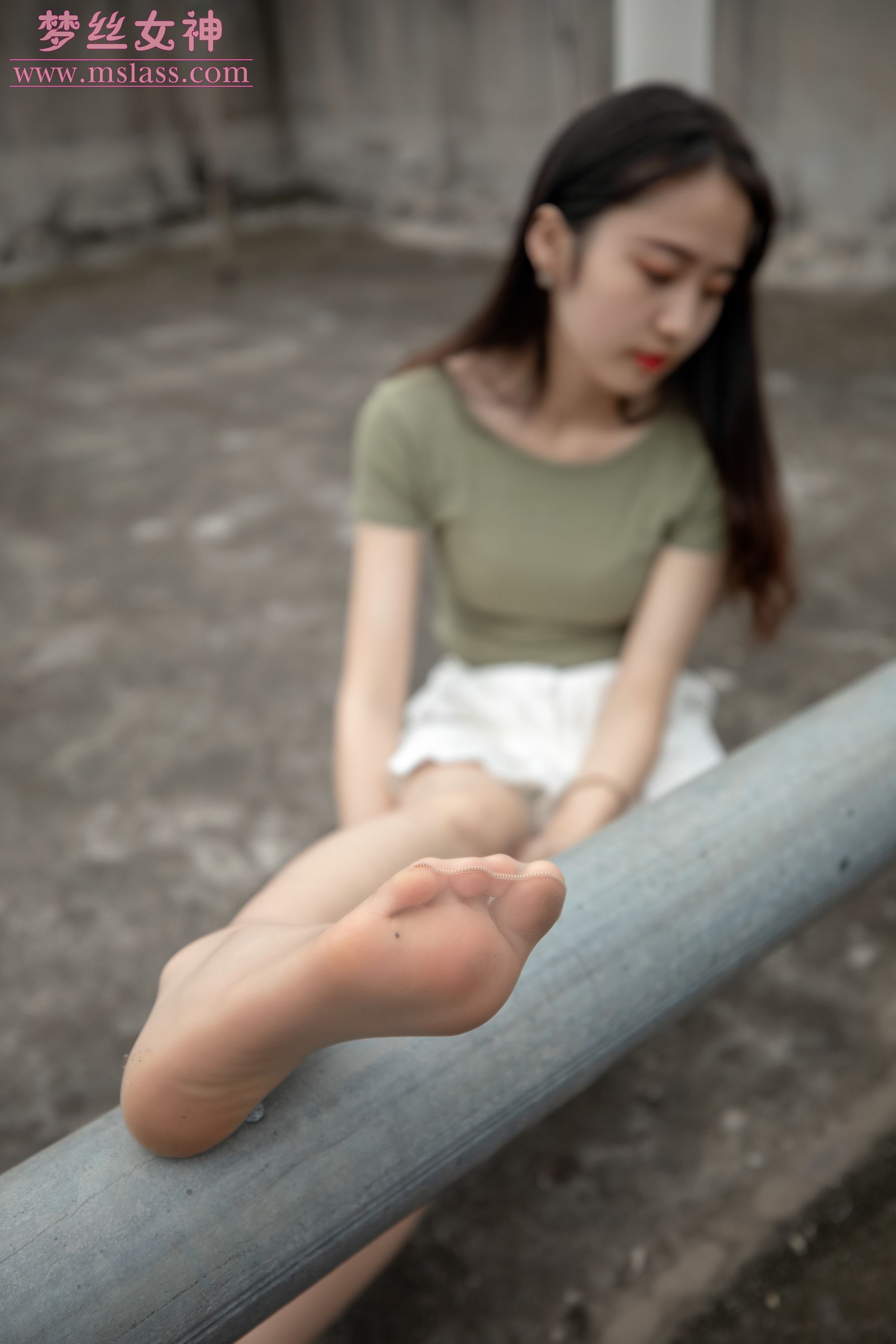 [梦丝女神MSLASS]  柳儿 侧颜太美的小姐姐