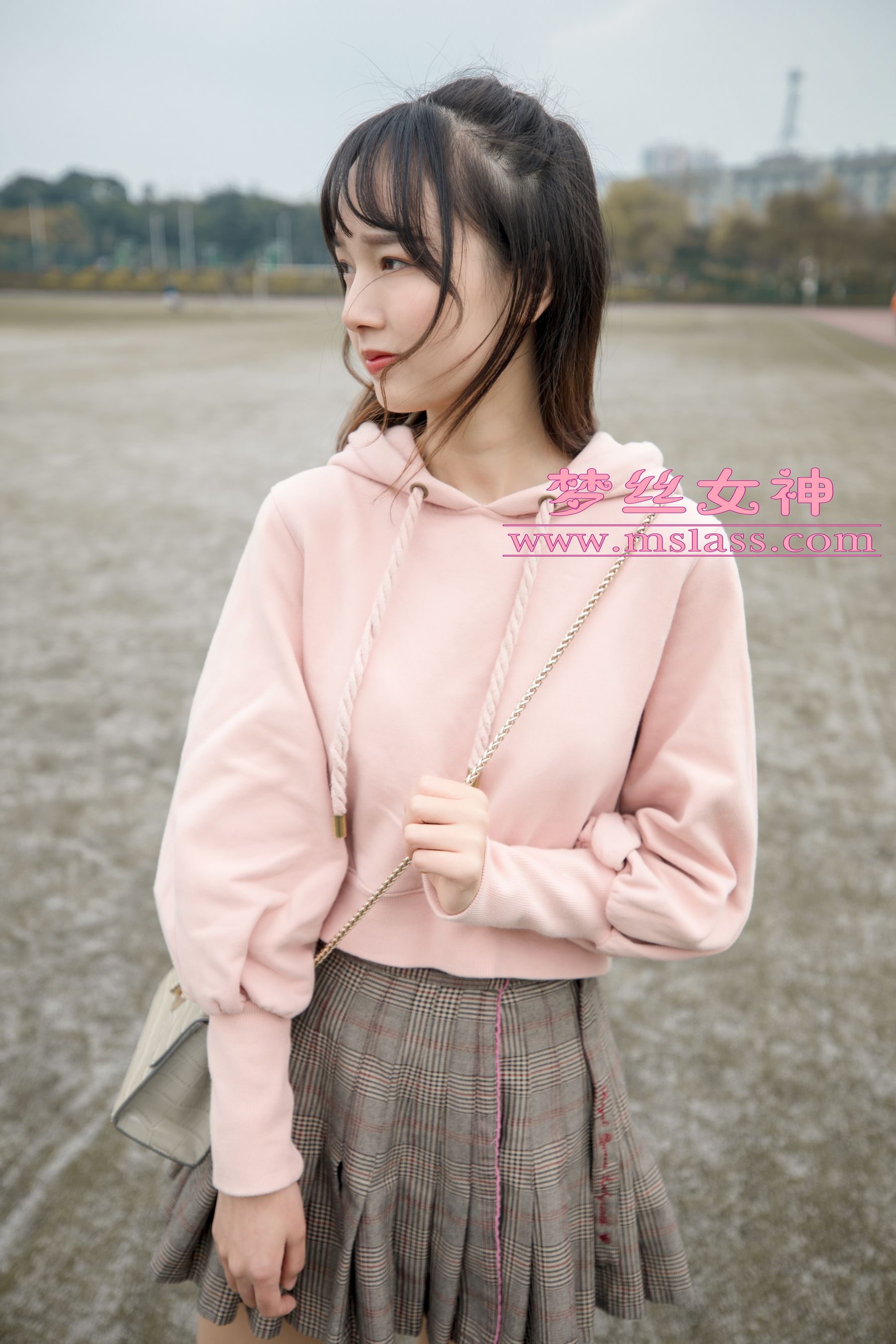 [梦丝女神MSLASS]  玥玥 操场小甜心