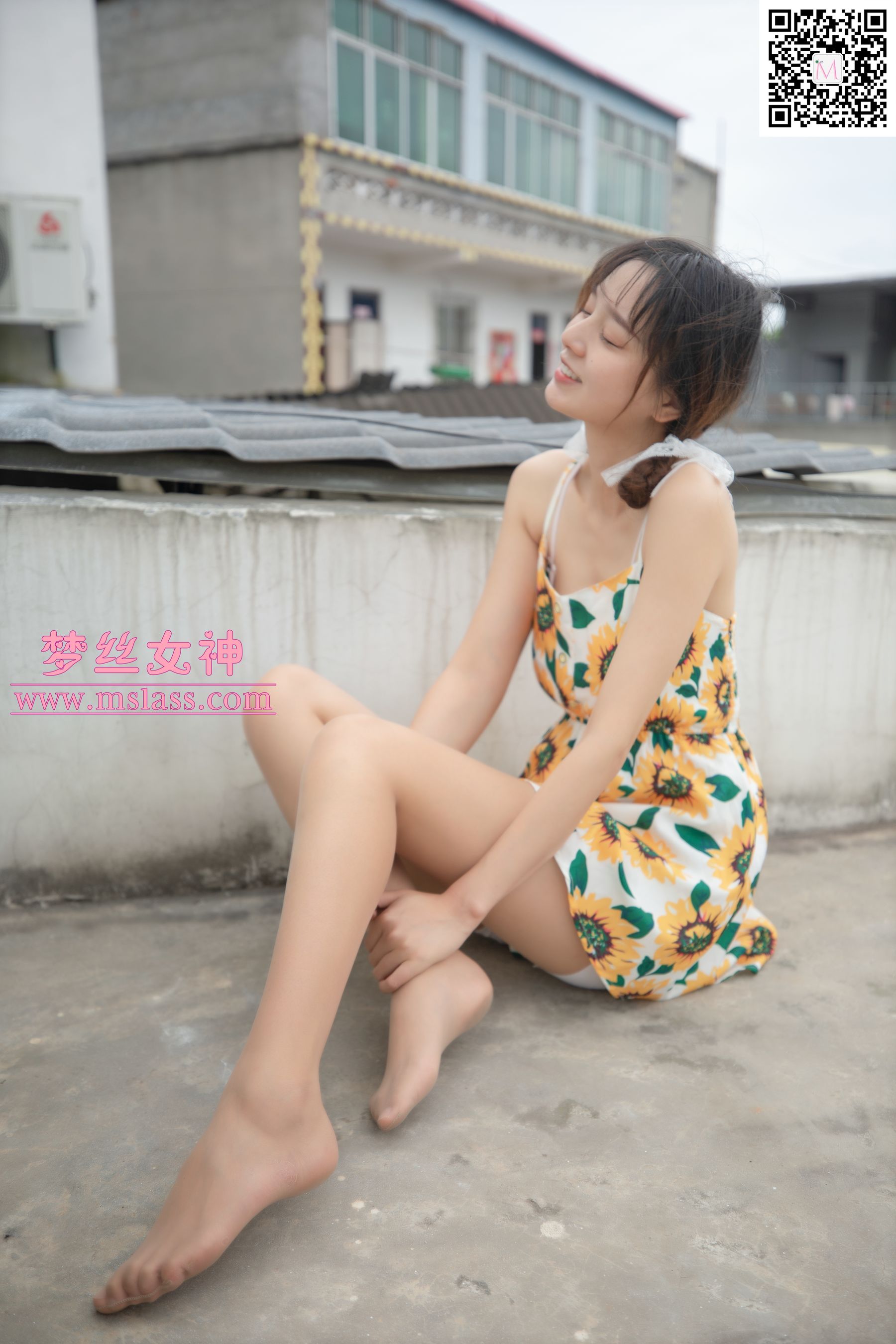 [梦丝女神MSLASS]  玥玥 村落