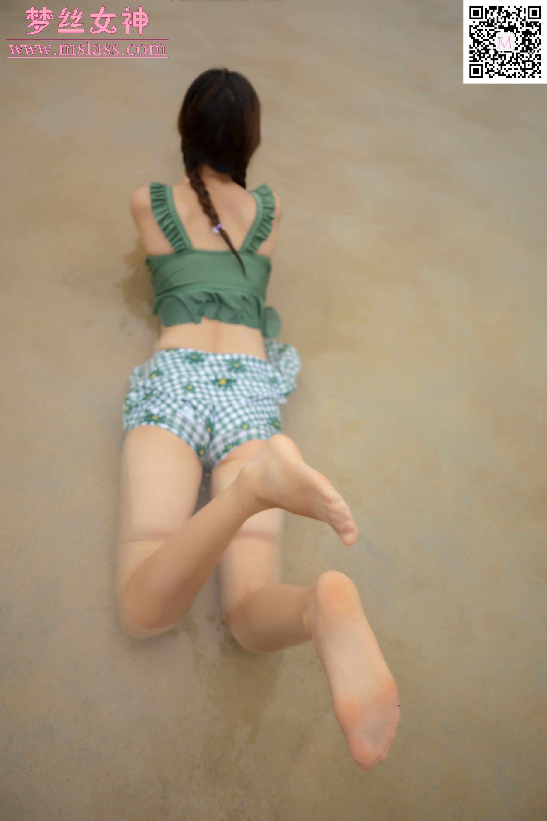 [梦丝女神MSLASS]  玥玥 泳池派对