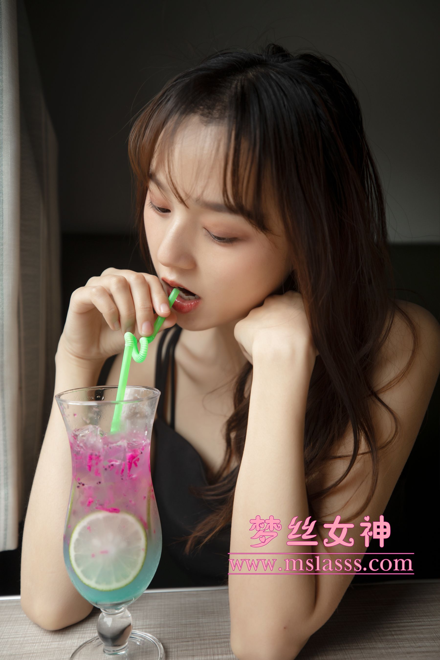 [梦丝女神MSLASS]  玥玥 火车超自然系