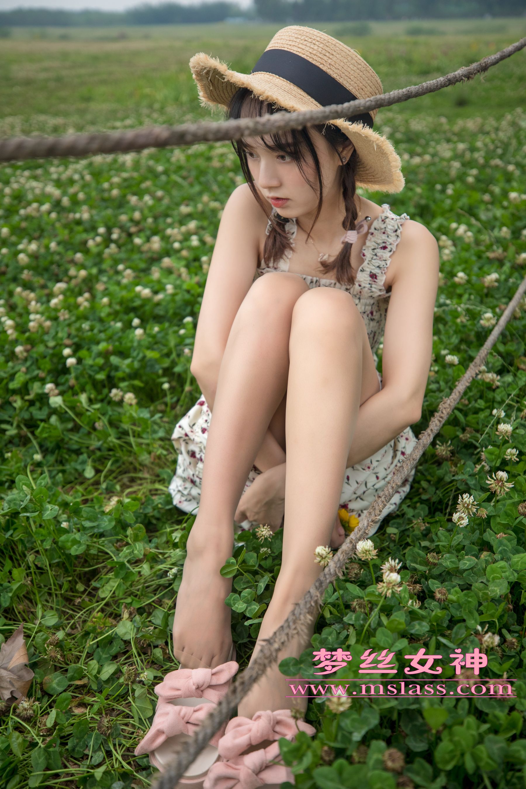 [梦丝女神MSLASS]  玥玥 田园的萌妹