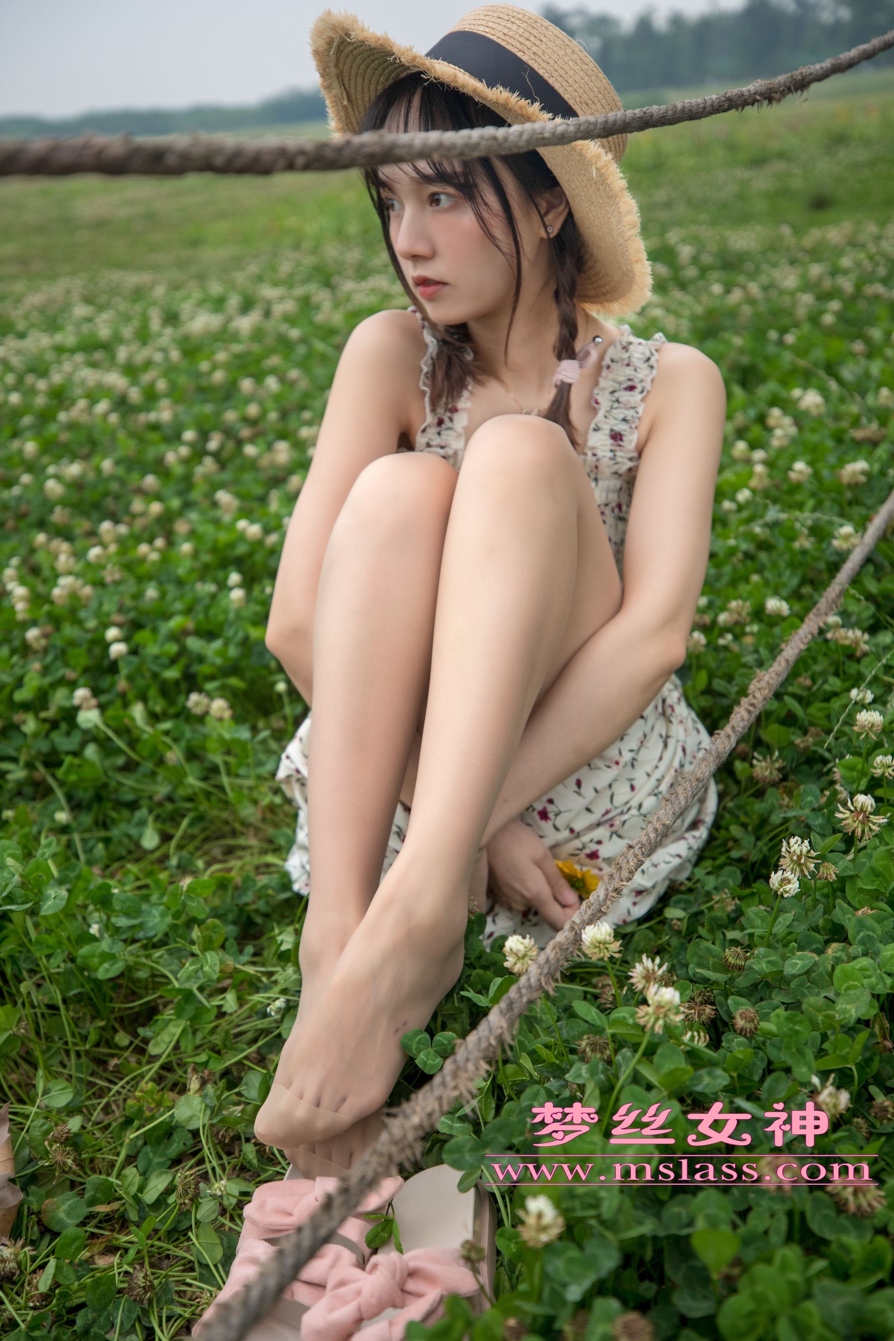 [梦丝女神MSLASS]  玥玥 田园的萌妹