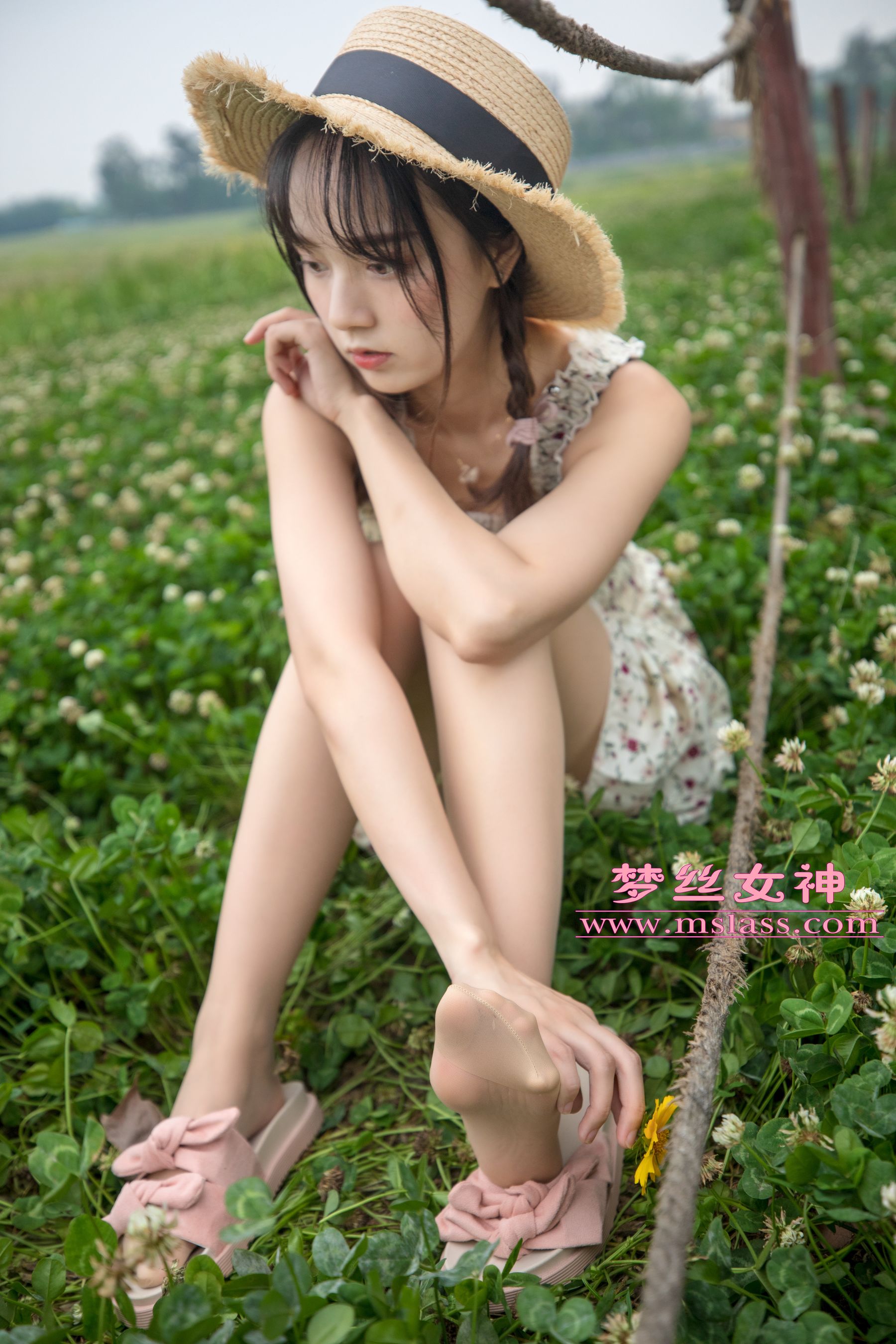 [梦丝女神MSLASS]  玥玥 田园的萌妹