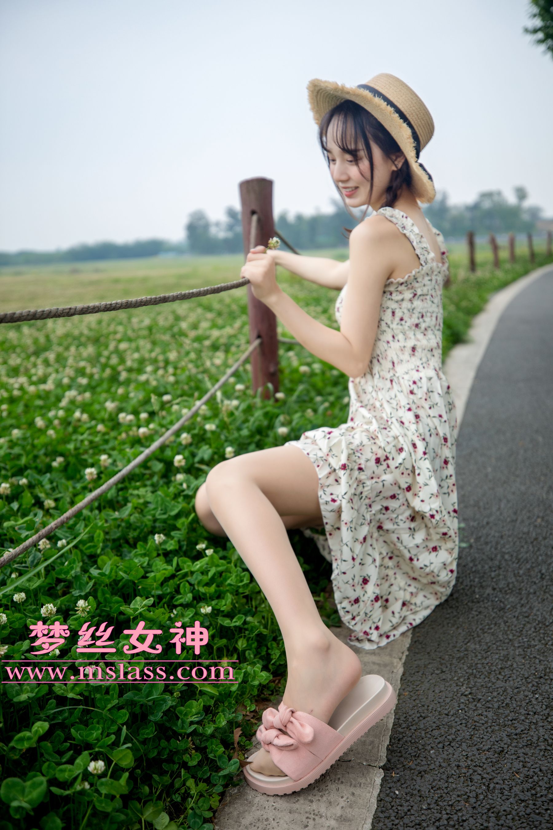 [梦丝女神MSLASS]  玥玥 田园的萌妹