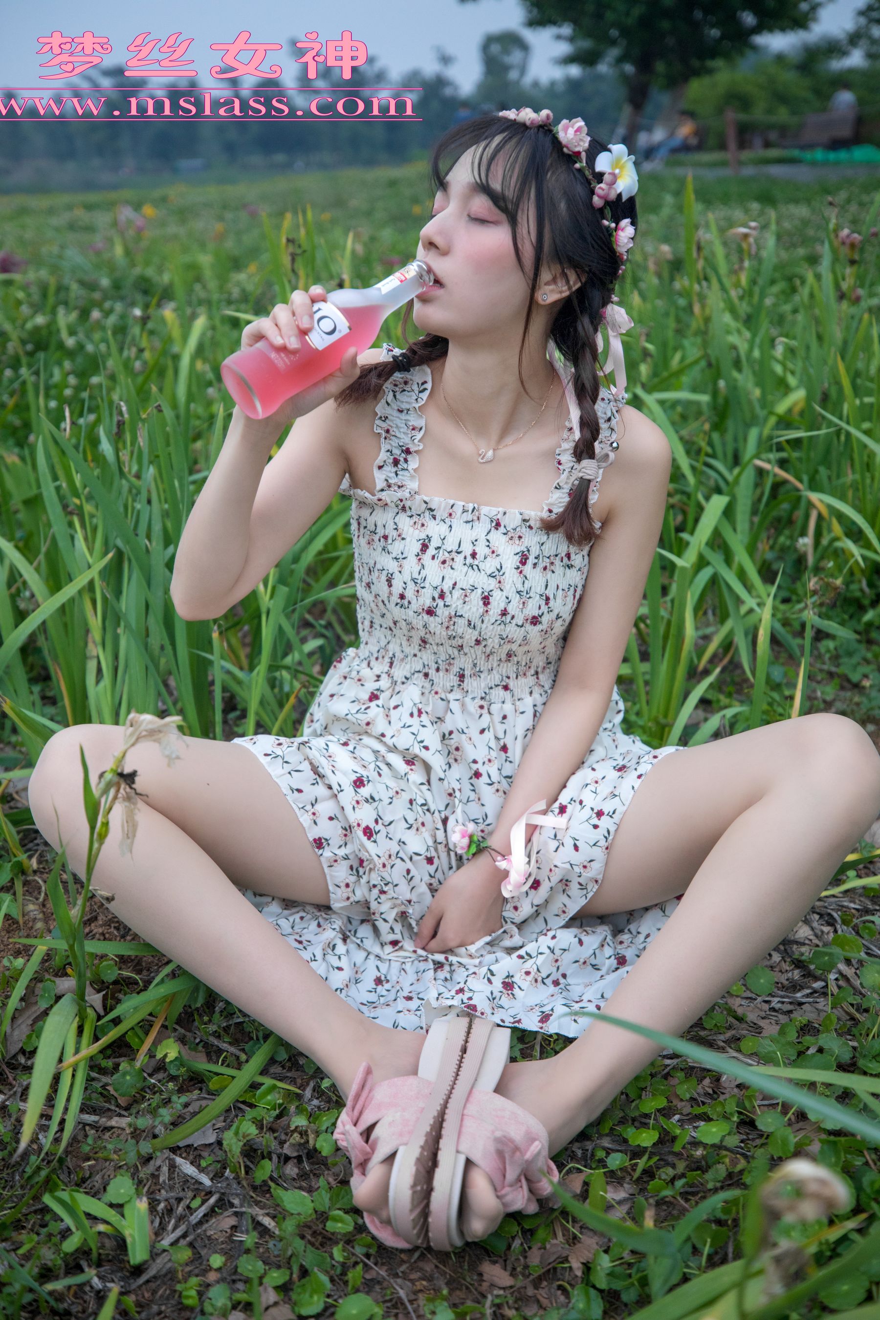 [梦丝女神MSLASS]  玥玥 田园的萌妹