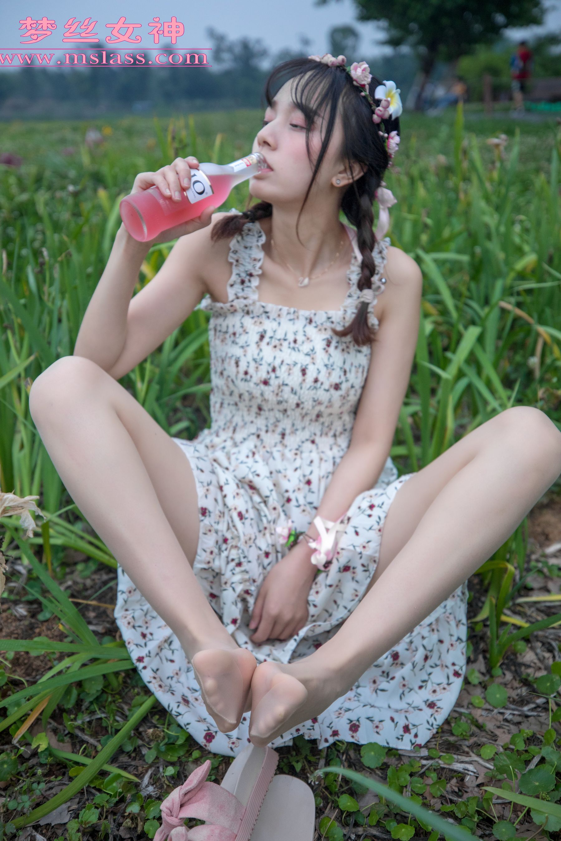 [梦丝女神MSLASS]  玥玥 田园的萌妹