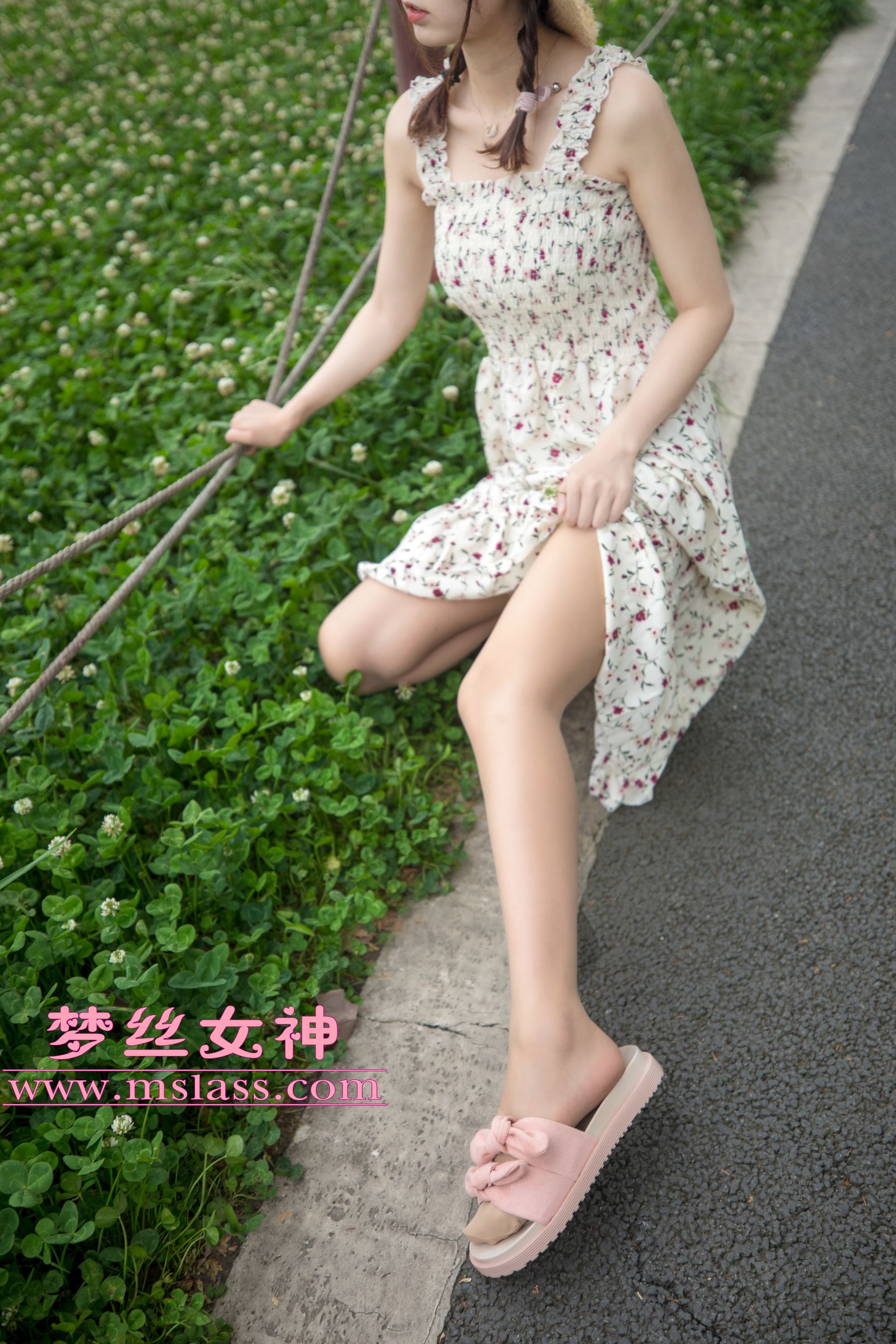 [梦丝女神MSLASS]  玥玥 田园的萌妹