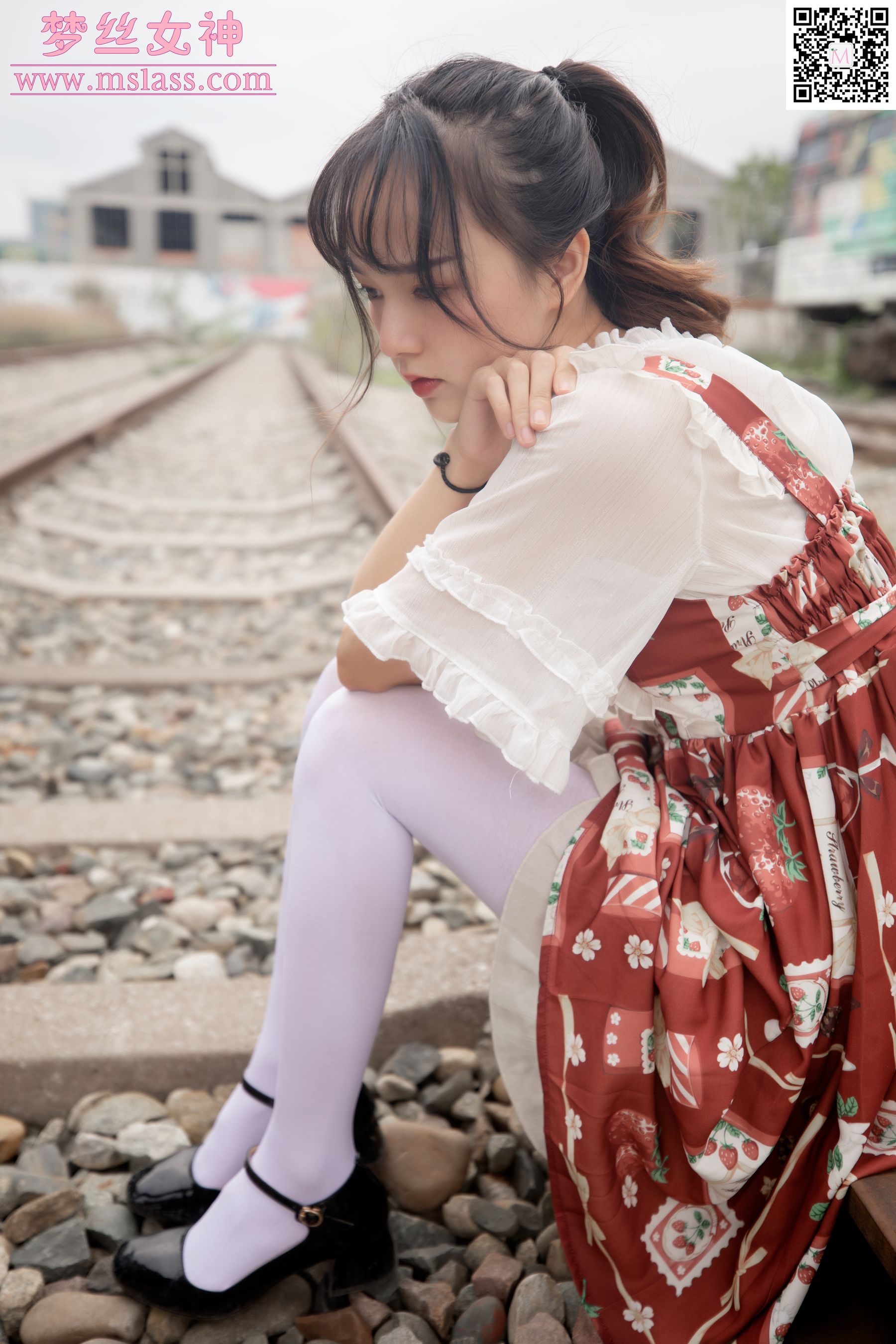 [梦丝女神MSLASS]  玥玥 白丝洛丽塔