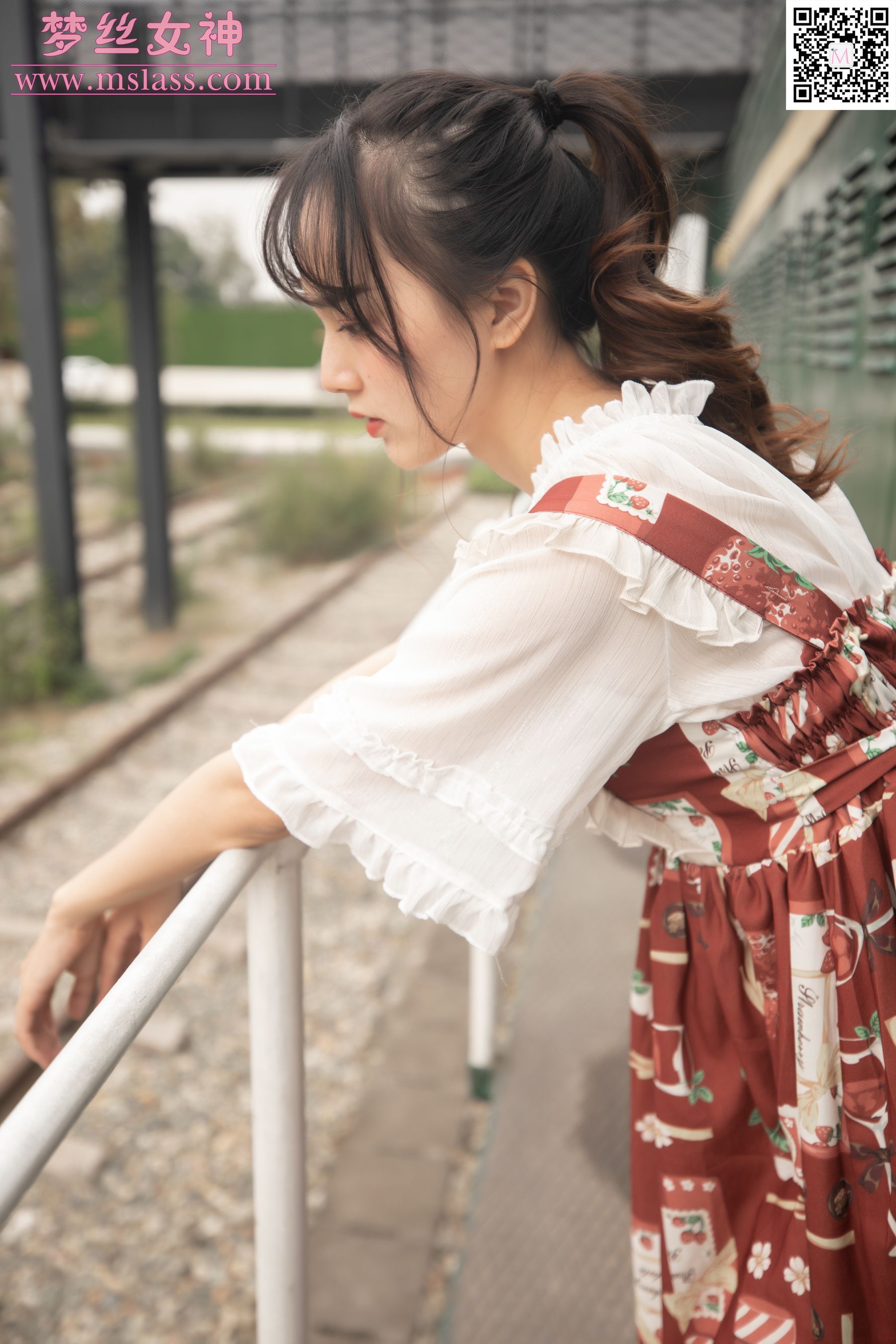 [梦丝女神MSLASS]  玥玥 白丝洛丽塔