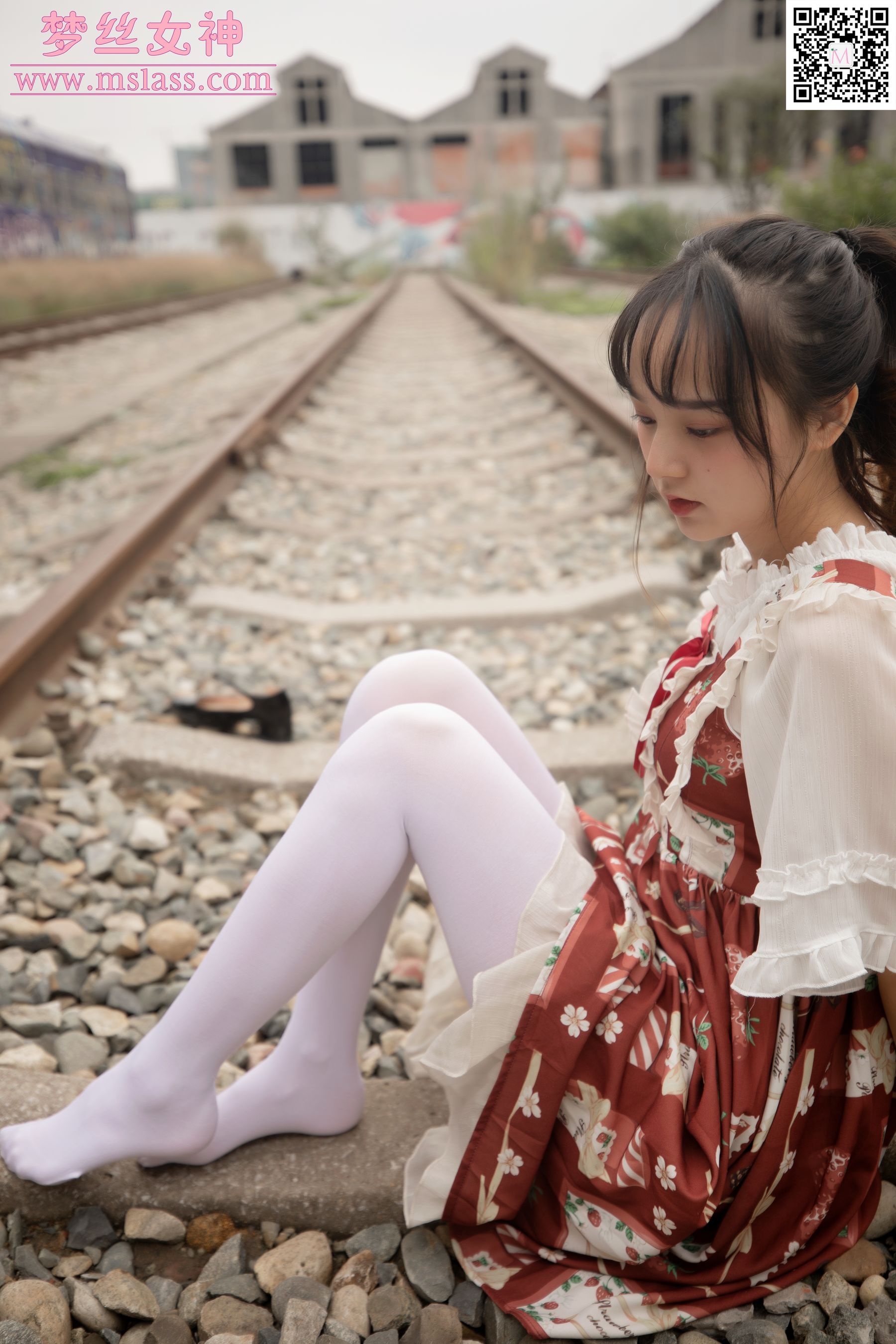 [梦丝女神MSLASS]  玥玥 白丝洛丽塔