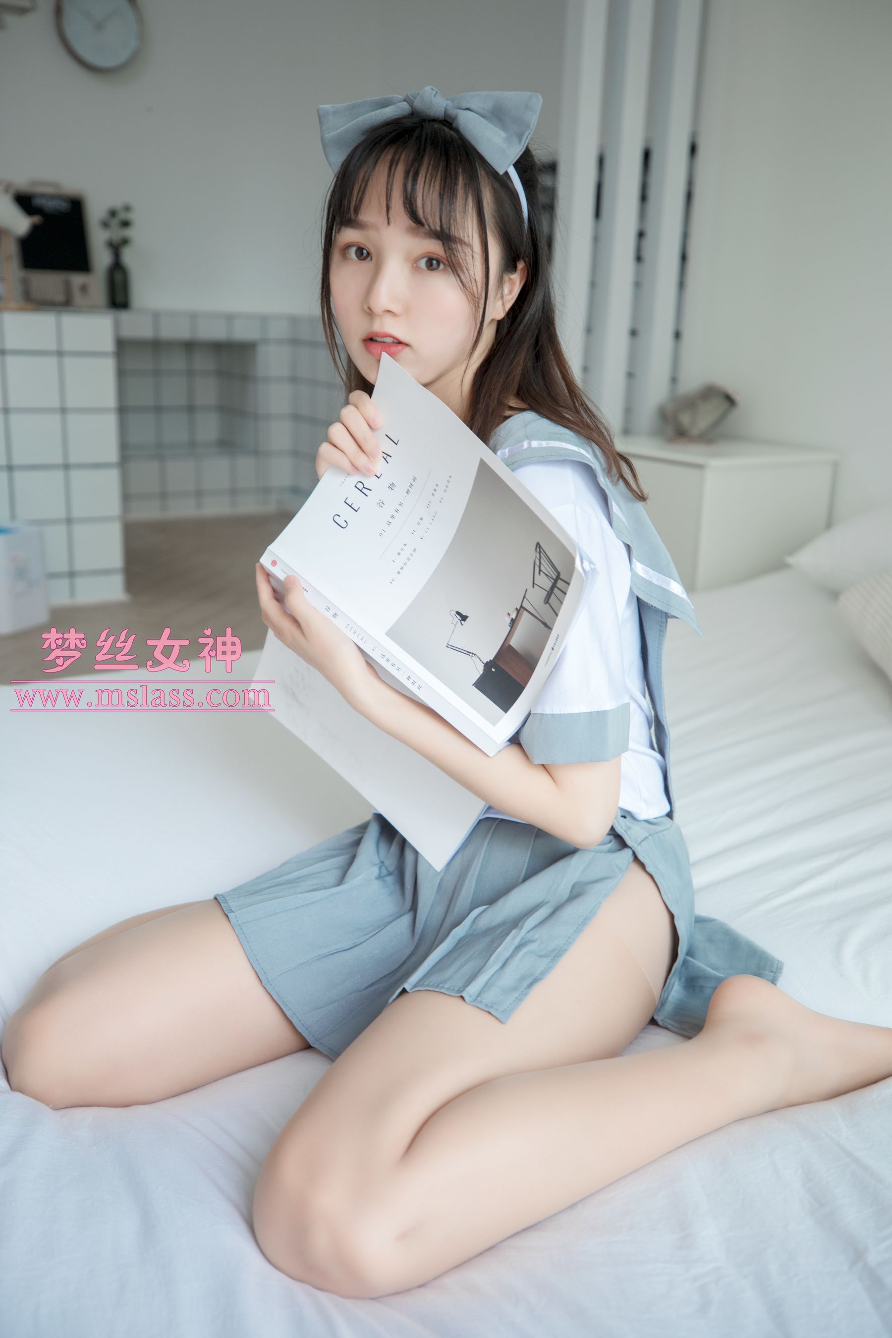 [梦丝女神MSLASS]  玥玥 白色丝袜空间