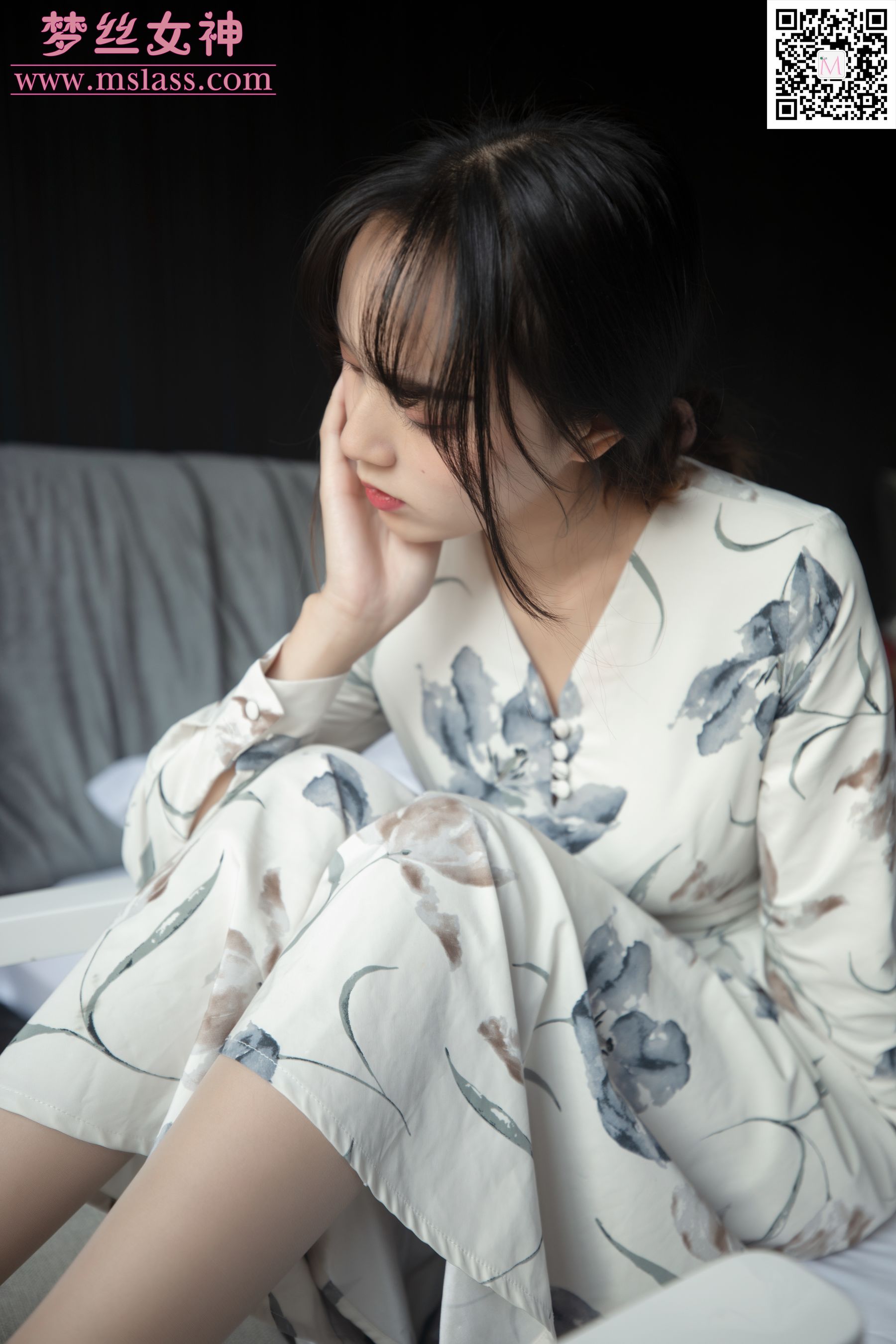 [梦丝女神MSLASS]  玥玥 长裙的美人坯子