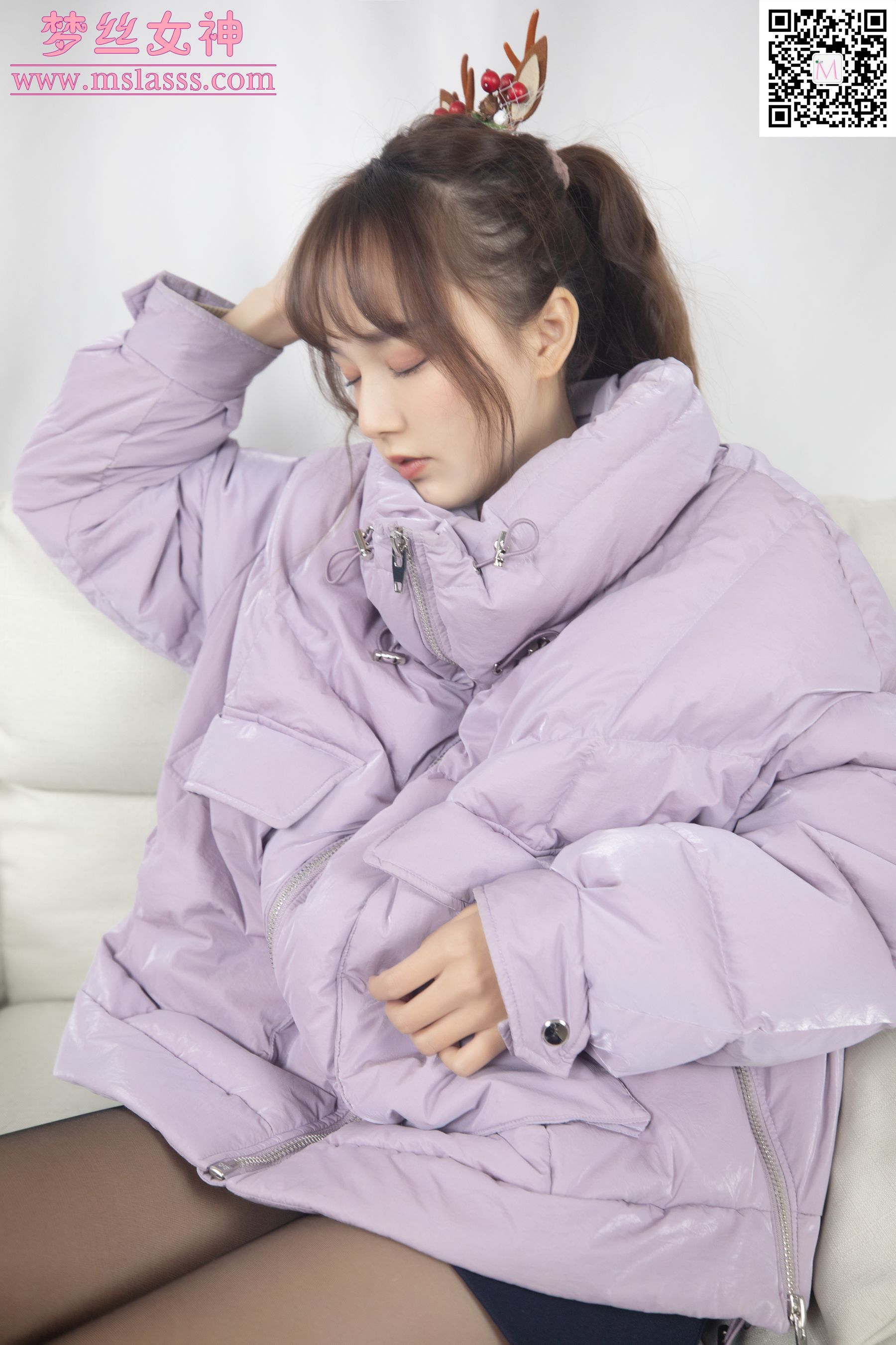 [梦丝女神MSLASS]  玥玥 黑丝迷人