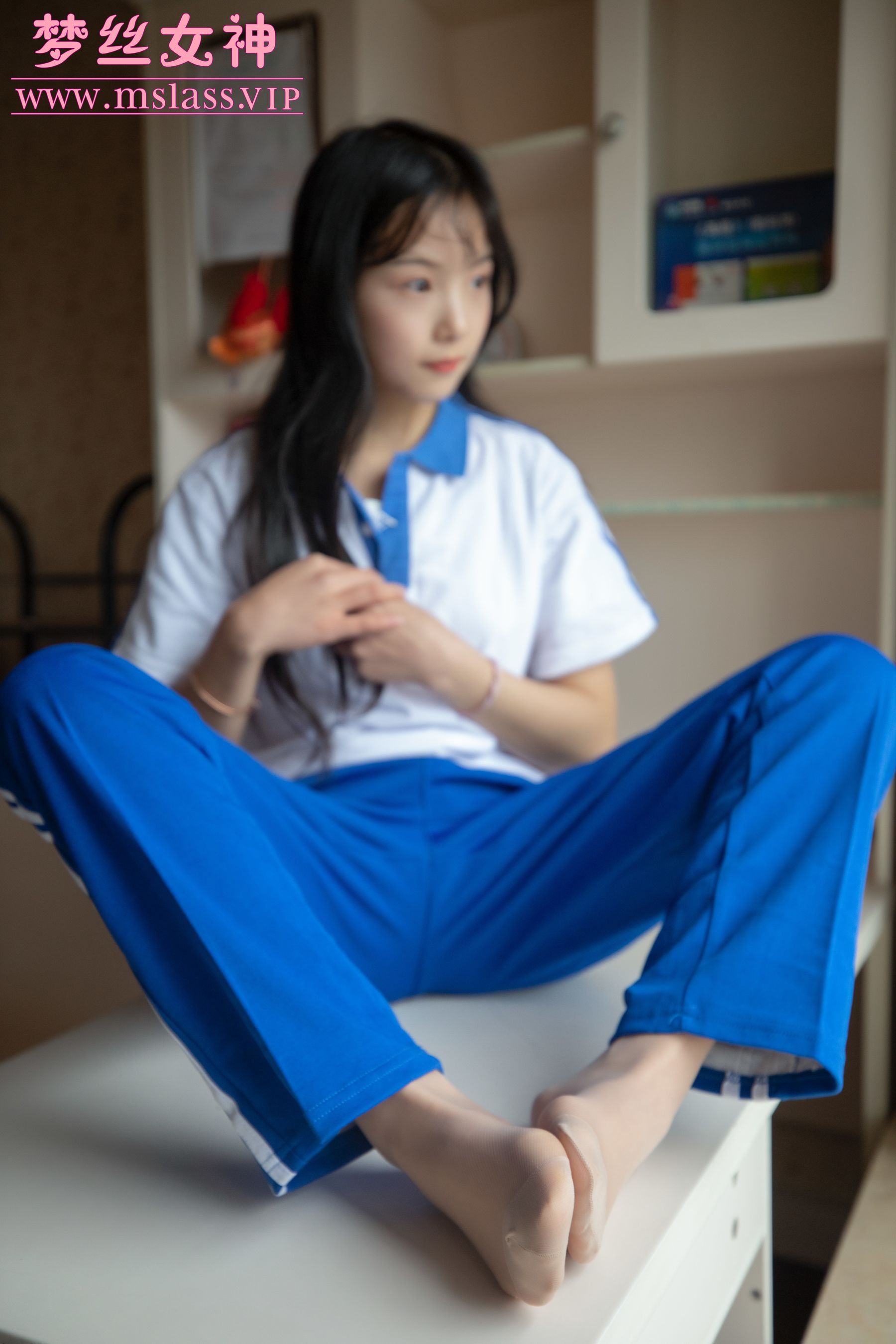 [梦丝女神MSLASS]  班花灵唯 超纯系白净