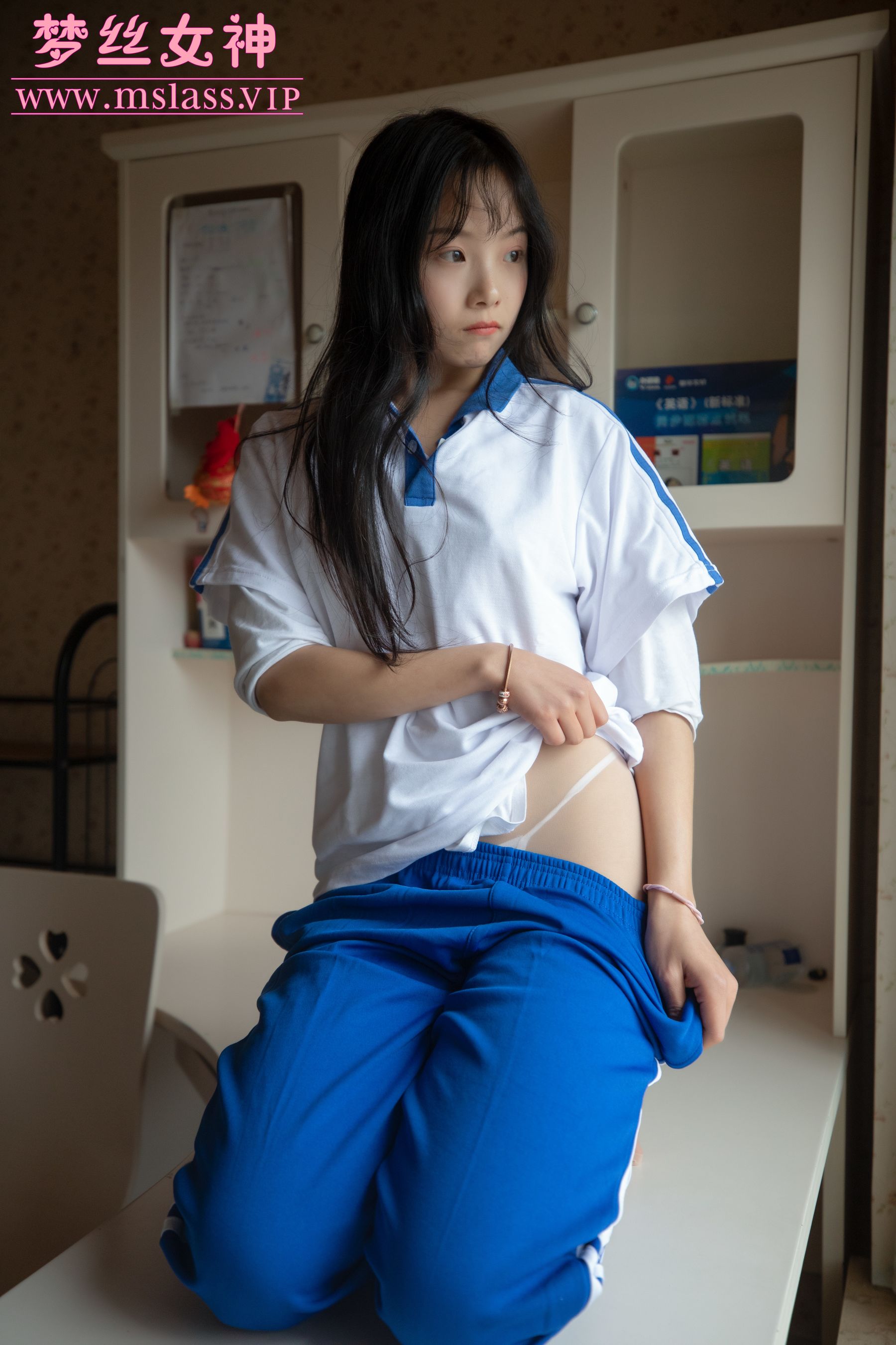 [梦丝女神MSLASS]  班花灵唯 超纯系白净