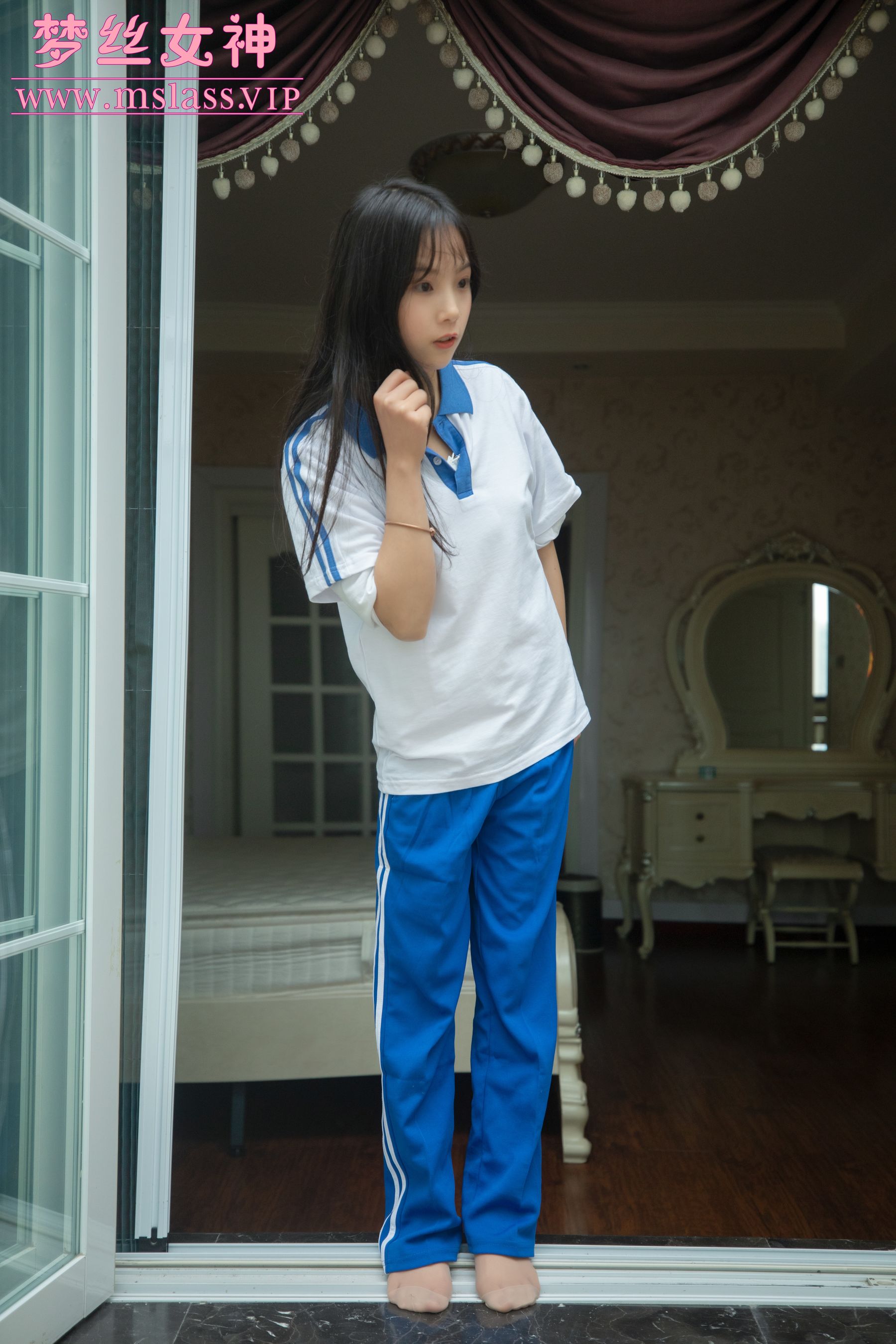 [梦丝女神MSLASS]  班花灵唯 超纯系白净