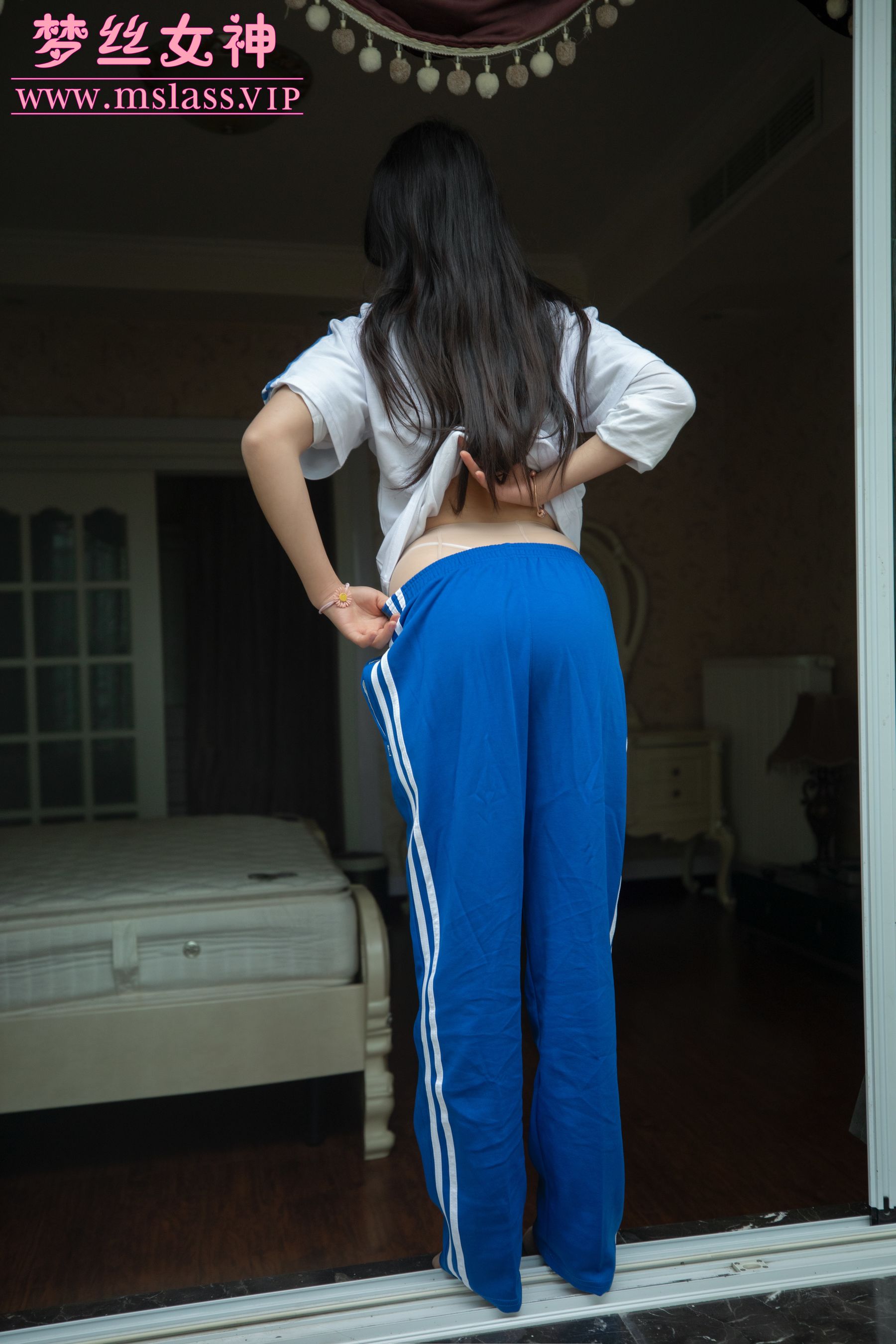 [梦丝女神MSLASS]  班花灵唯 超纯系白净