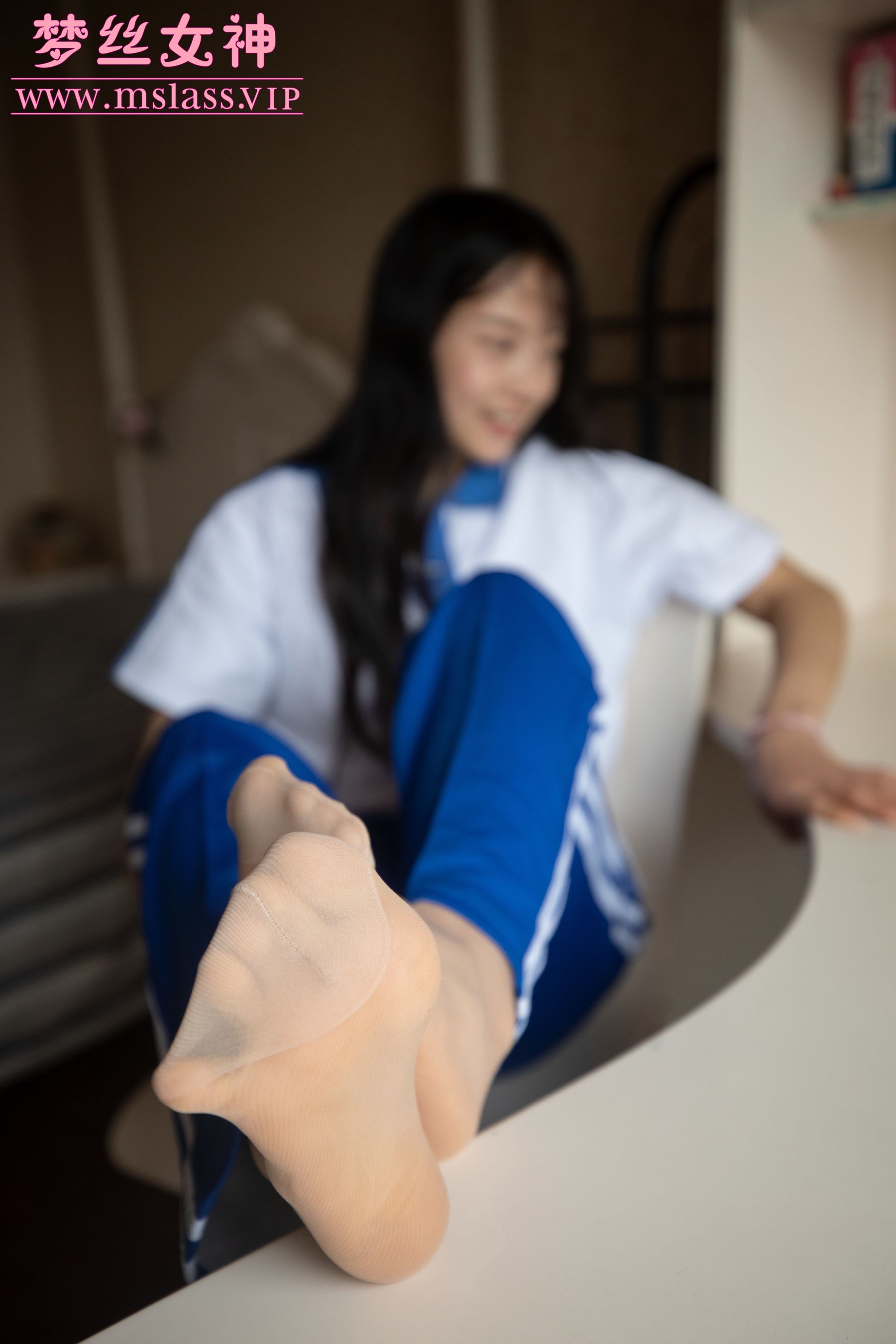 [梦丝女神MSLASS]  班花灵唯 超纯系白净