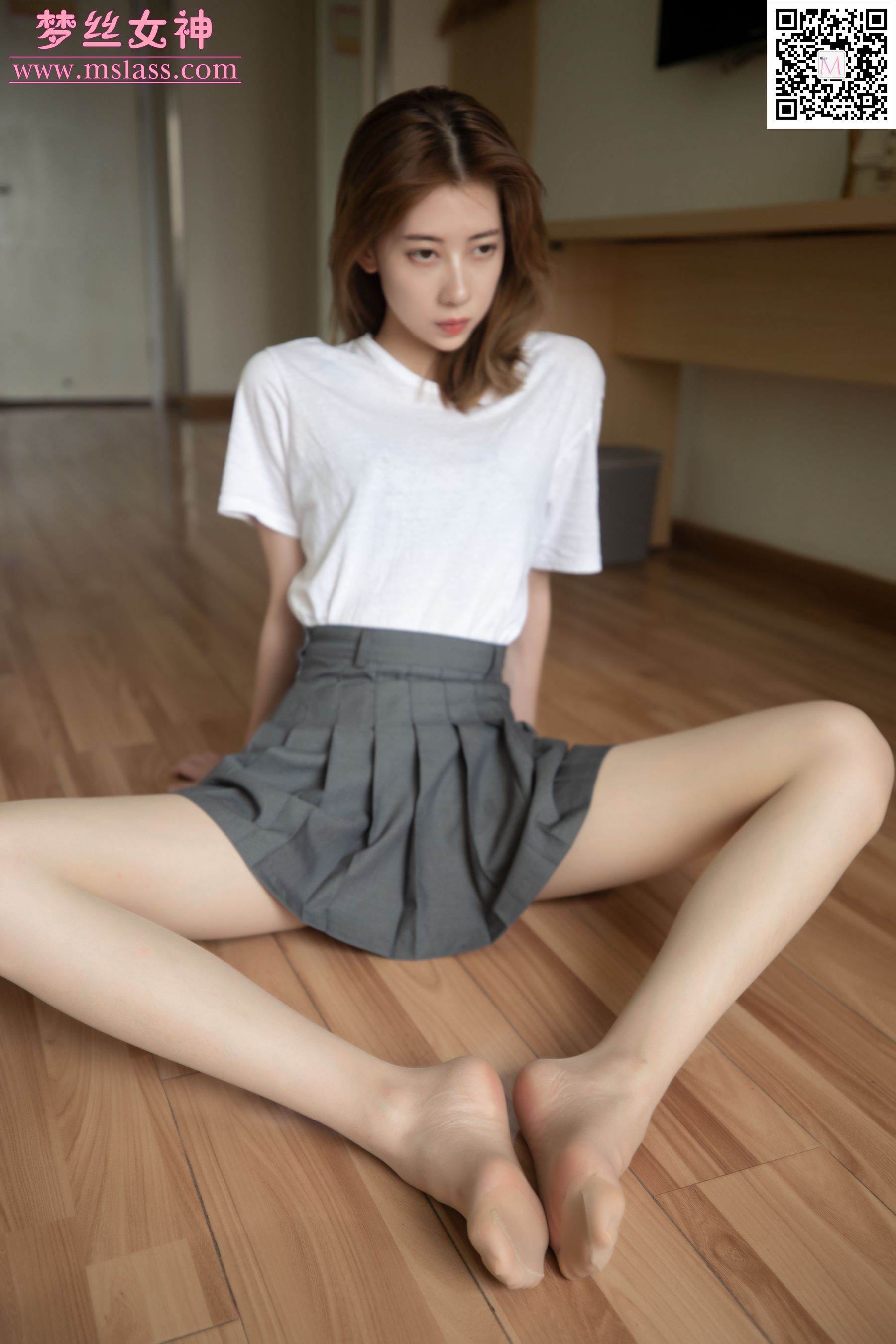 [梦丝女神MSLASS]  苏沐 超细长腿