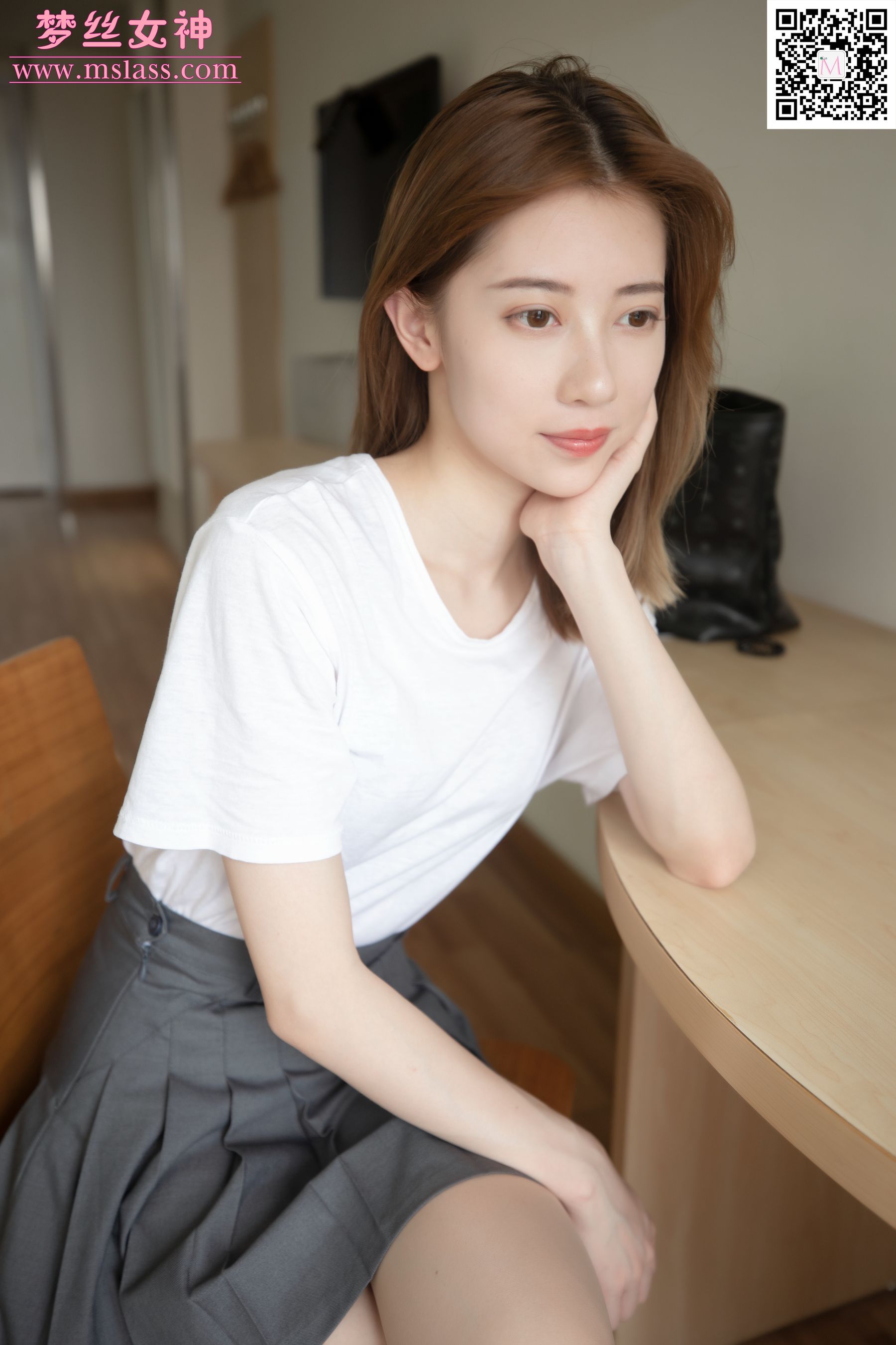 [梦丝女神MSLASS]  苏沐 超细长腿
